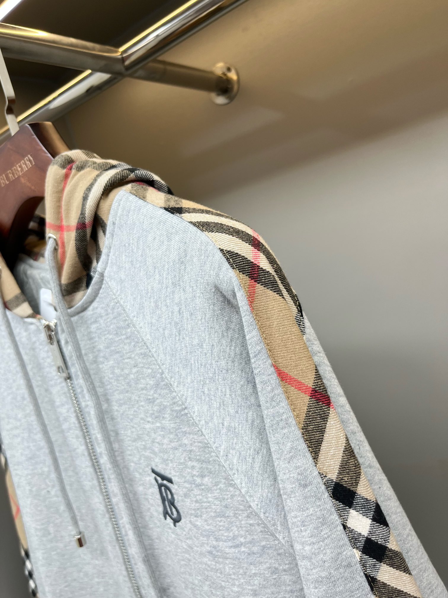 3ce7762540527f4faafb2ae83620056d_1762608894_1943.jpg 3ce7762540527f4faafb2ae83620056d_1762608894_1943_1762610002.jpg