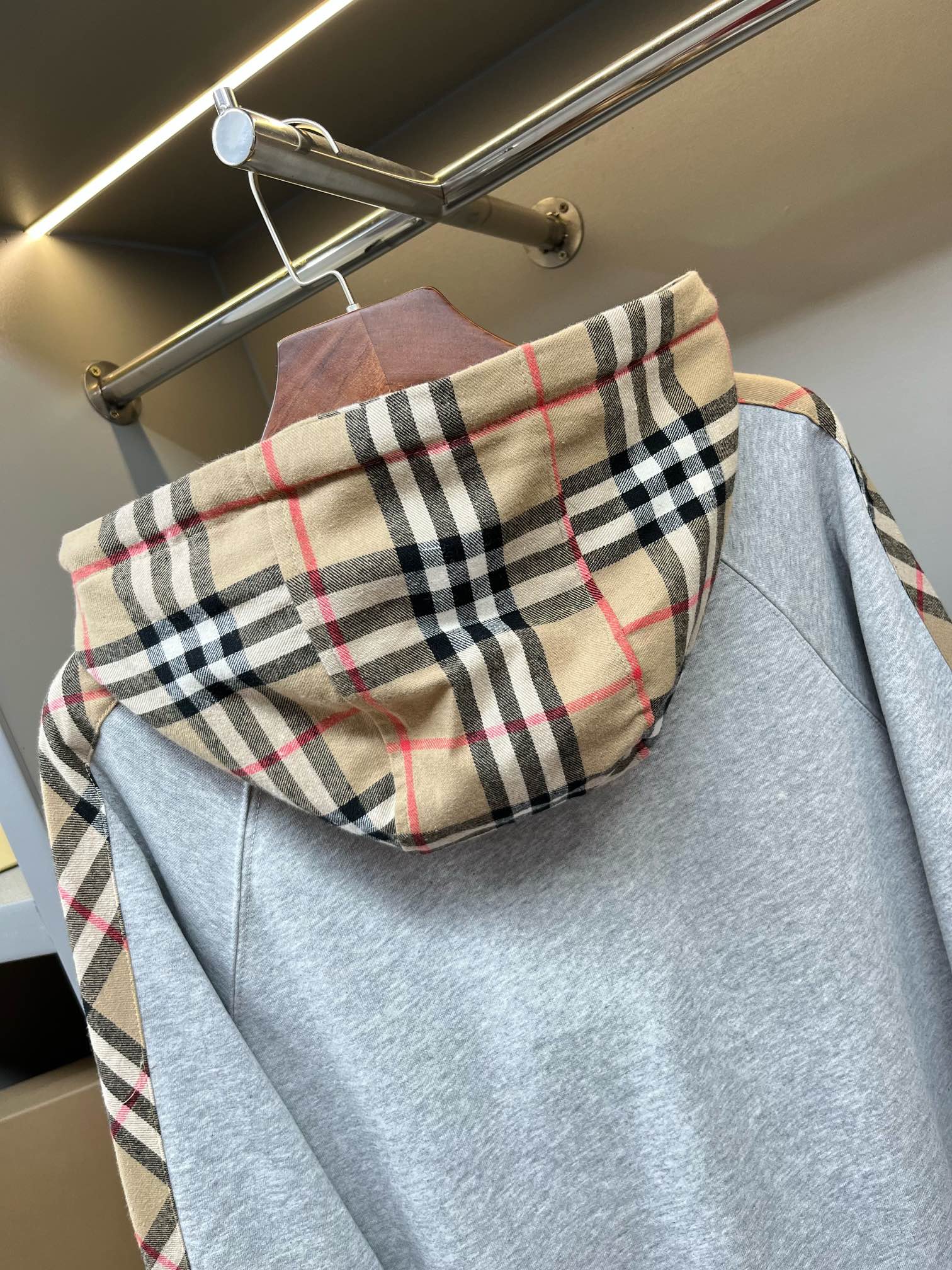 3ce7762540527f4faafb2ae83620056d_1762608894_5918.jpg 3ce7762540527f4faafb2ae83620056d_1762608894_5918_1762610002.jpg