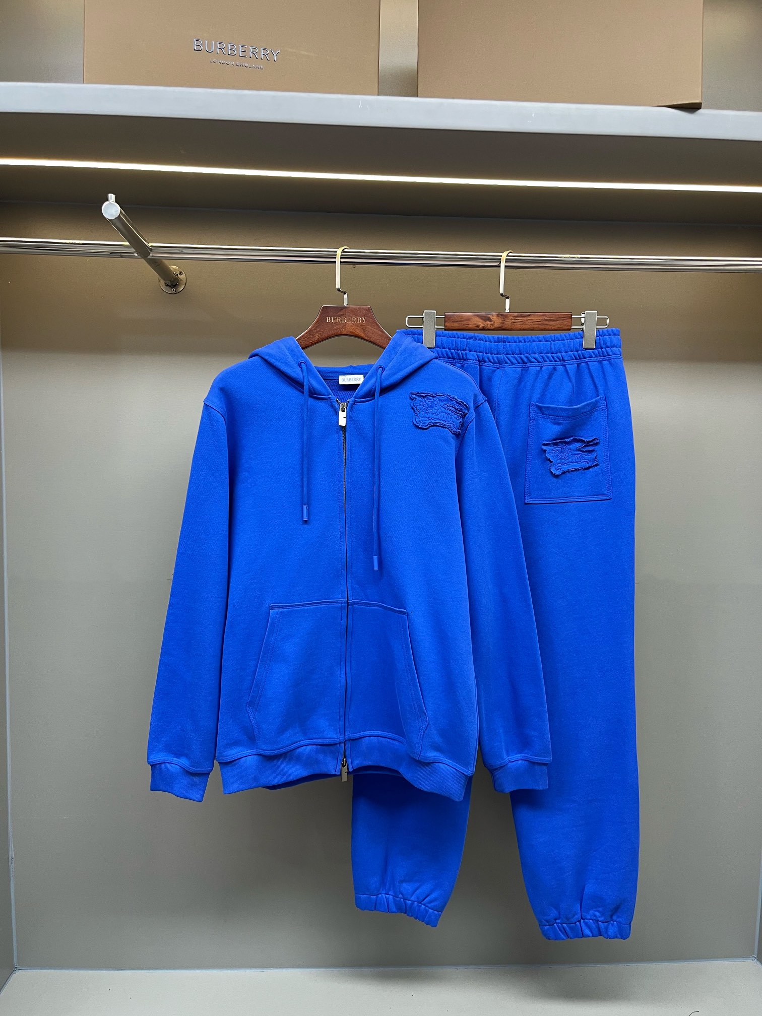 3ce7762540527f4faafb2ae83620056d_1762611665_5547.jpg 3ce7762540527f4faafb2ae83620056d_1762611665_5547_1762611701.jpg