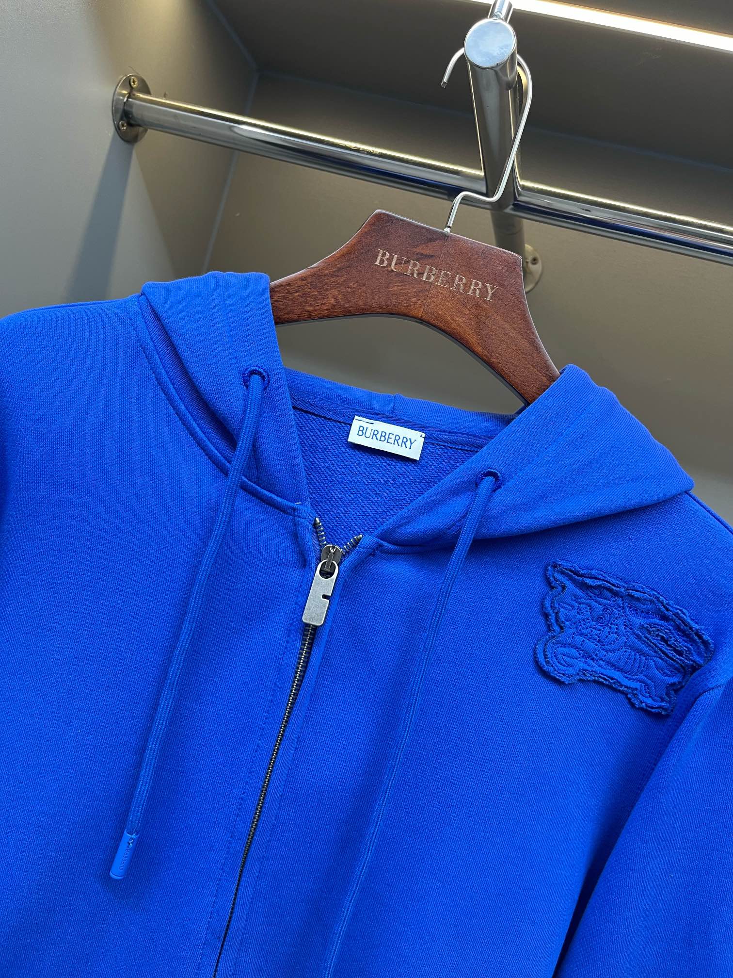 3ce7762540527f4faafb2ae83620056d_1762612068_6559.jpg 3ce7762540527f4faafb2ae83620056d_1762612068_6559_1762612093.jpg