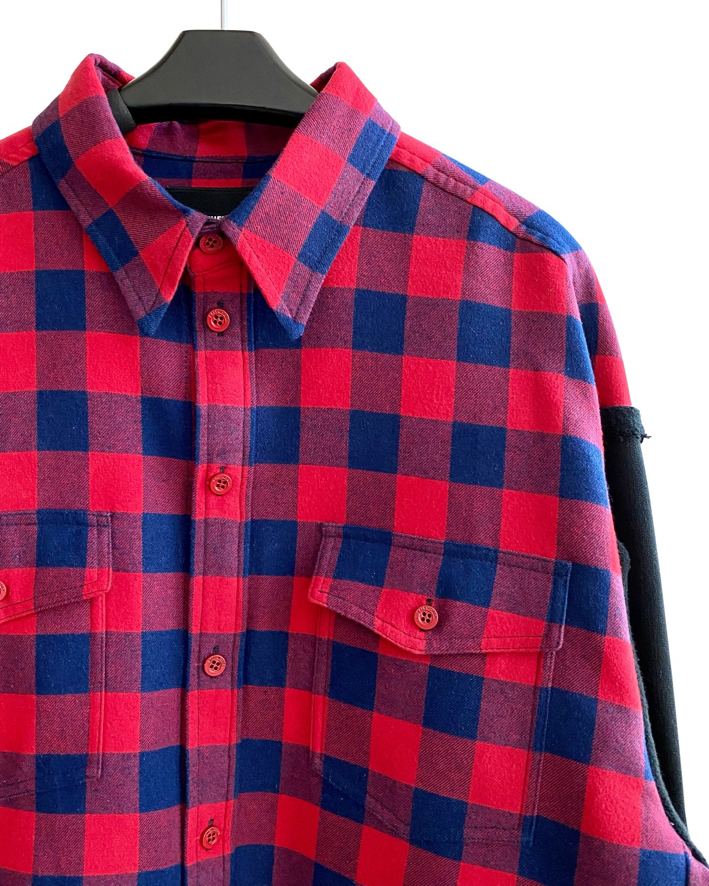 41178405bd8197bdf6a3bba3e5237b84_1764467970_8147.jpg 41178405bd8197bdf6a3bba3e5237b84_1764467970_8147_1764469075.jpg