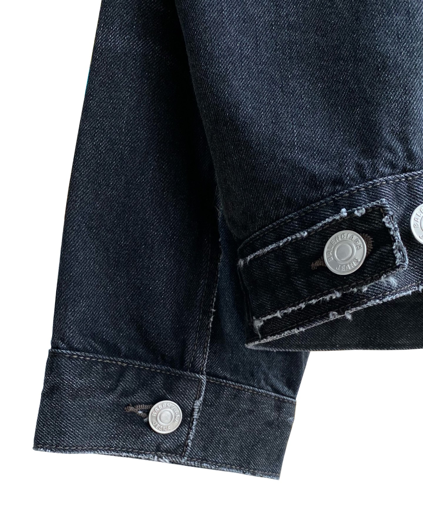 41178405bd8197bdf6a3bba3e5237b84_1764471061_2291.jpg 41178405bd8197bdf6a3bba3e5237b84_1764471061_2291_1764472430.jpg