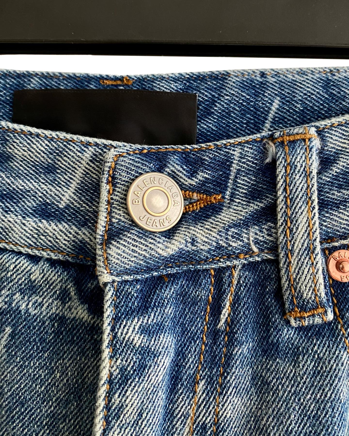 41178405bd8197bdf6a3bba3e5237b84_1764473901_9089.jpg 41178405bd8197bdf6a3bba3e5237b84_1764473901_9089.jpg