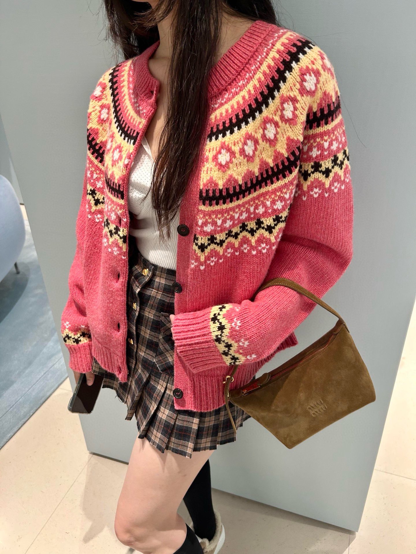 412c31c60f9fa19a76e07182be8b553c_1763556703_9718.jpg 412c31c60f9fa19a76e07182be8b553c_1763556703_9718.jpg