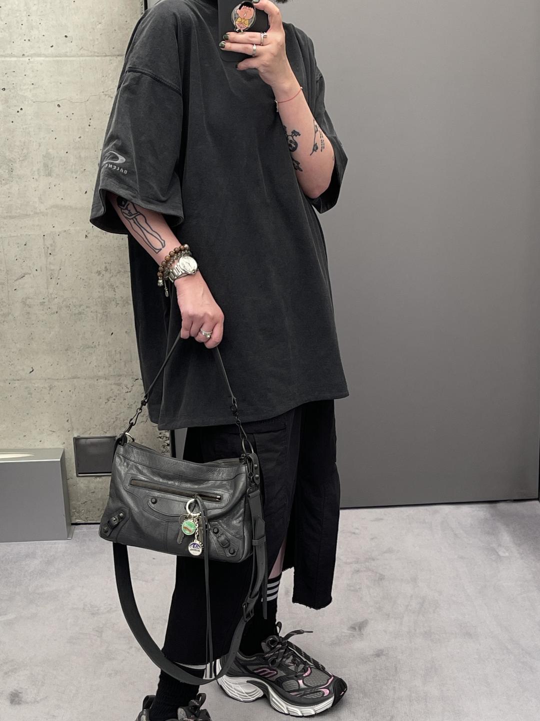 43c3cd61ee6aa3d5d6eeb1440ed293ea_1763287657_1941.jpg 43c3cd61ee6aa3d5d6eeb1440ed293ea_1763287657_1941_1763288138.jpg