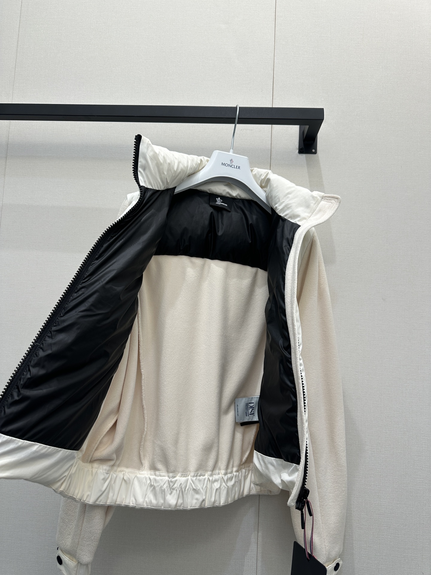 476bcc9ca62636ece0f267216a35a954_1761990336_9758.jpg 476bcc9ca62636ece0f267216a35a954_1761990336_9758.jpg