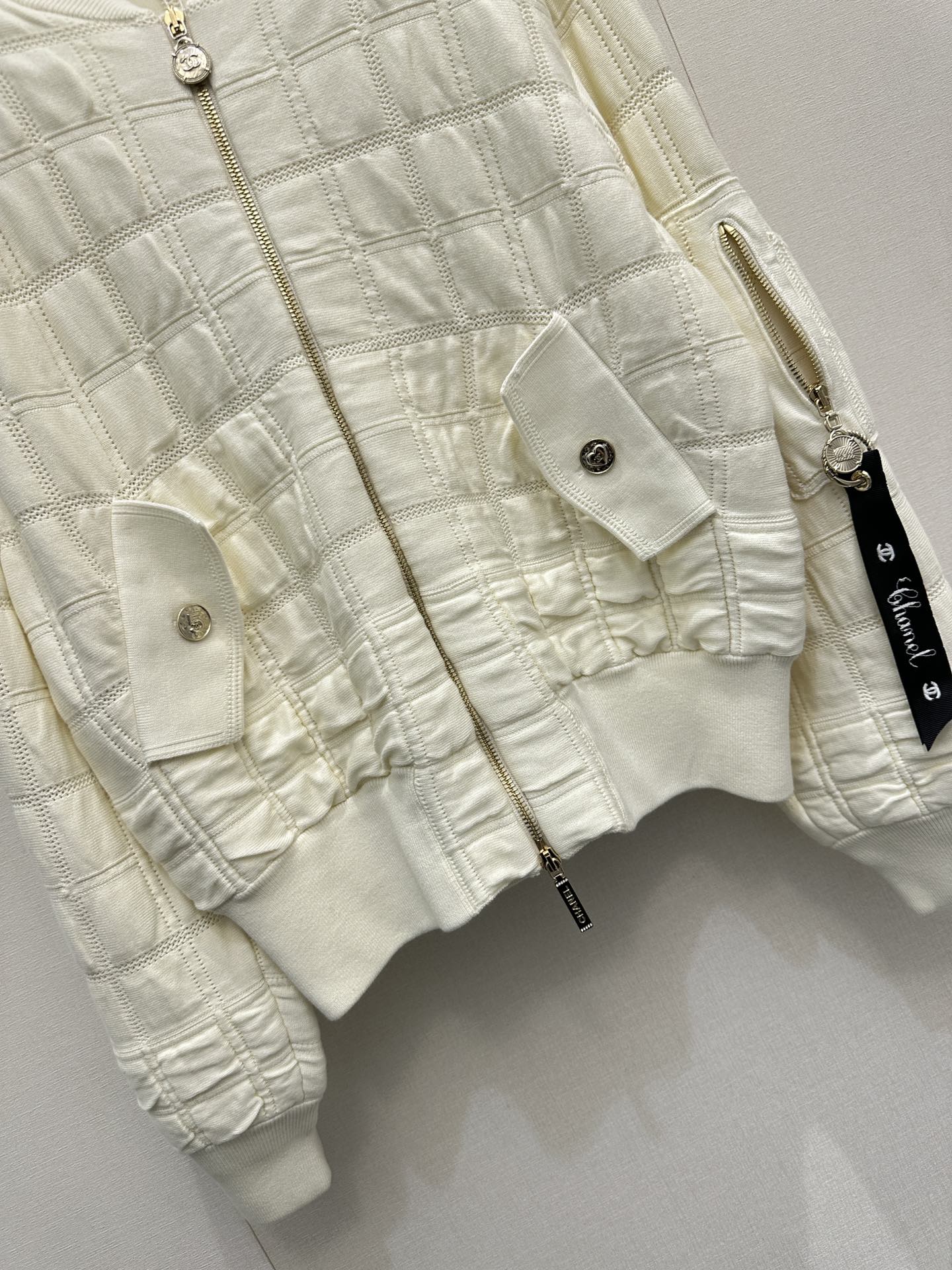 476bcc9ca62636ece0f267216a35a954_1761992357_1055.jpg 476bcc9ca62636ece0f267216a35a954_1761992357_1055_1761995857.jpg