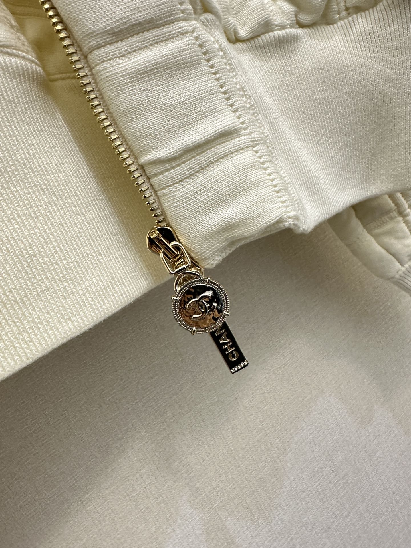 476bcc9ca62636ece0f267216a35a954_1761992357_2615.jpg 476bcc9ca62636ece0f267216a35a954_1761992357_2615_1761995857.jpg