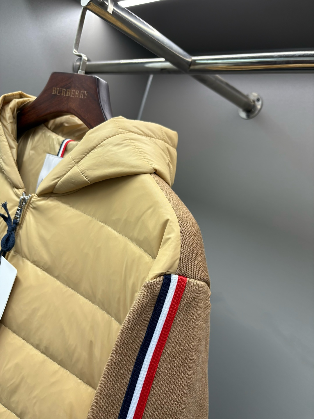 5a1e8033e56891a0d474a730af363c5d_1762570405_9486.jpg 5a1e8033e56891a0d474a730af363c5d_1762570405_9486.jpg