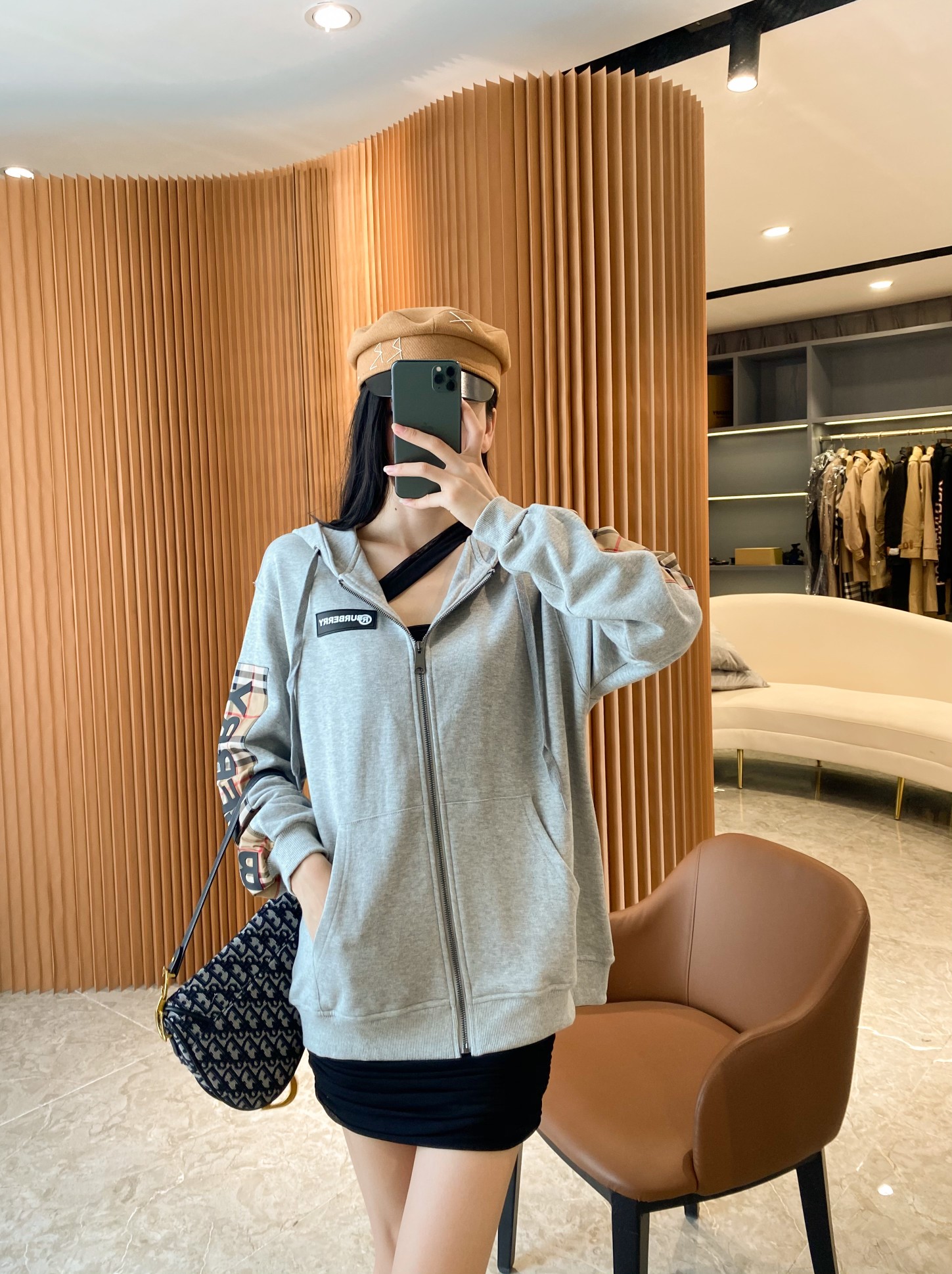 5a1e8033e56891a0d474a730af363c5d_1762580999_219.jpg 5a1e8033e56891a0d474a730af363c5d_1762580999_219_1762581184.jpg