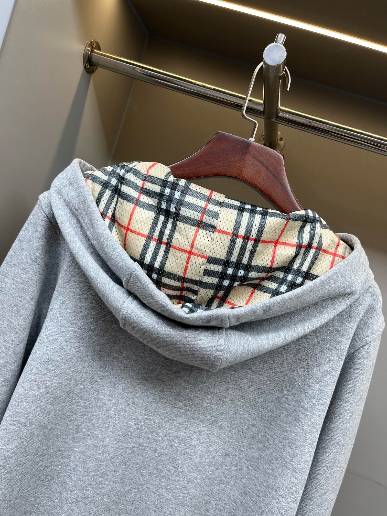 5a1e8033e56891a0d474a730af363c5d_1762581326_7084.jpg 5a1e8033e56891a0d474a730af363c5d_1762581326_7084_1762581425.jpg