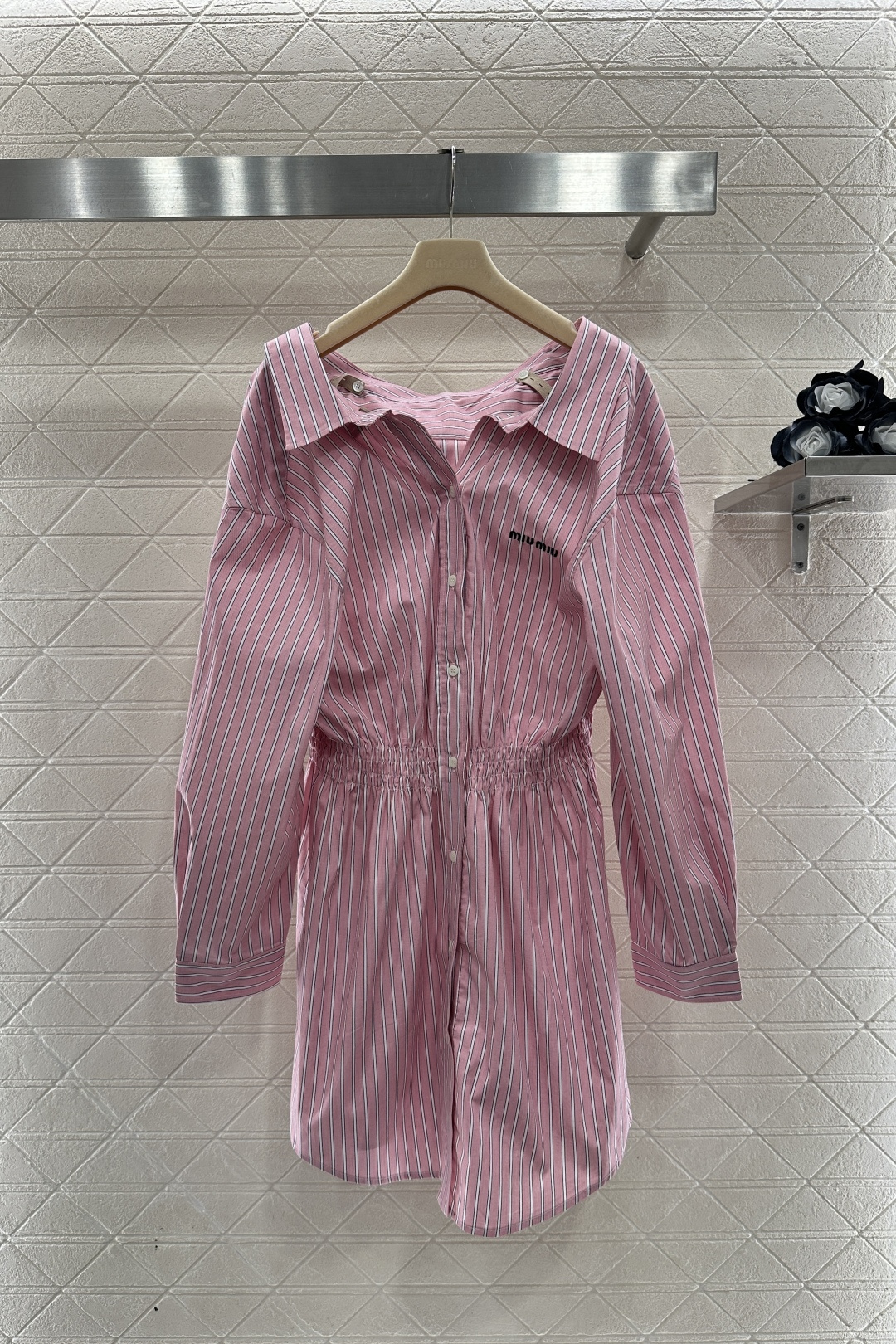 5b72187618f474a6c7baffdcd237b839_1763375347_6312.jpg 5b72187618f474a6c7baffdcd237b839_1763375347_6312.jpg