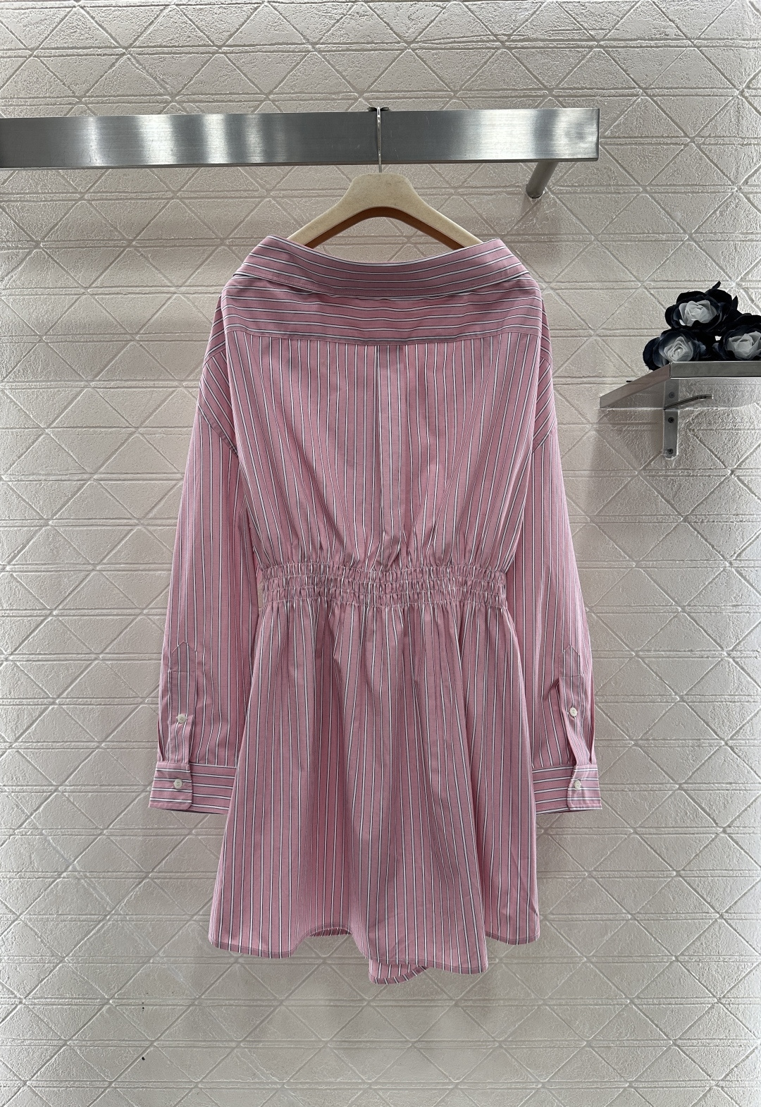 5b72187618f474a6c7baffdcd237b839_1763375347_7761.jpg 5b72187618f474a6c7baffdcd237b839_1763375347_7761.jpg