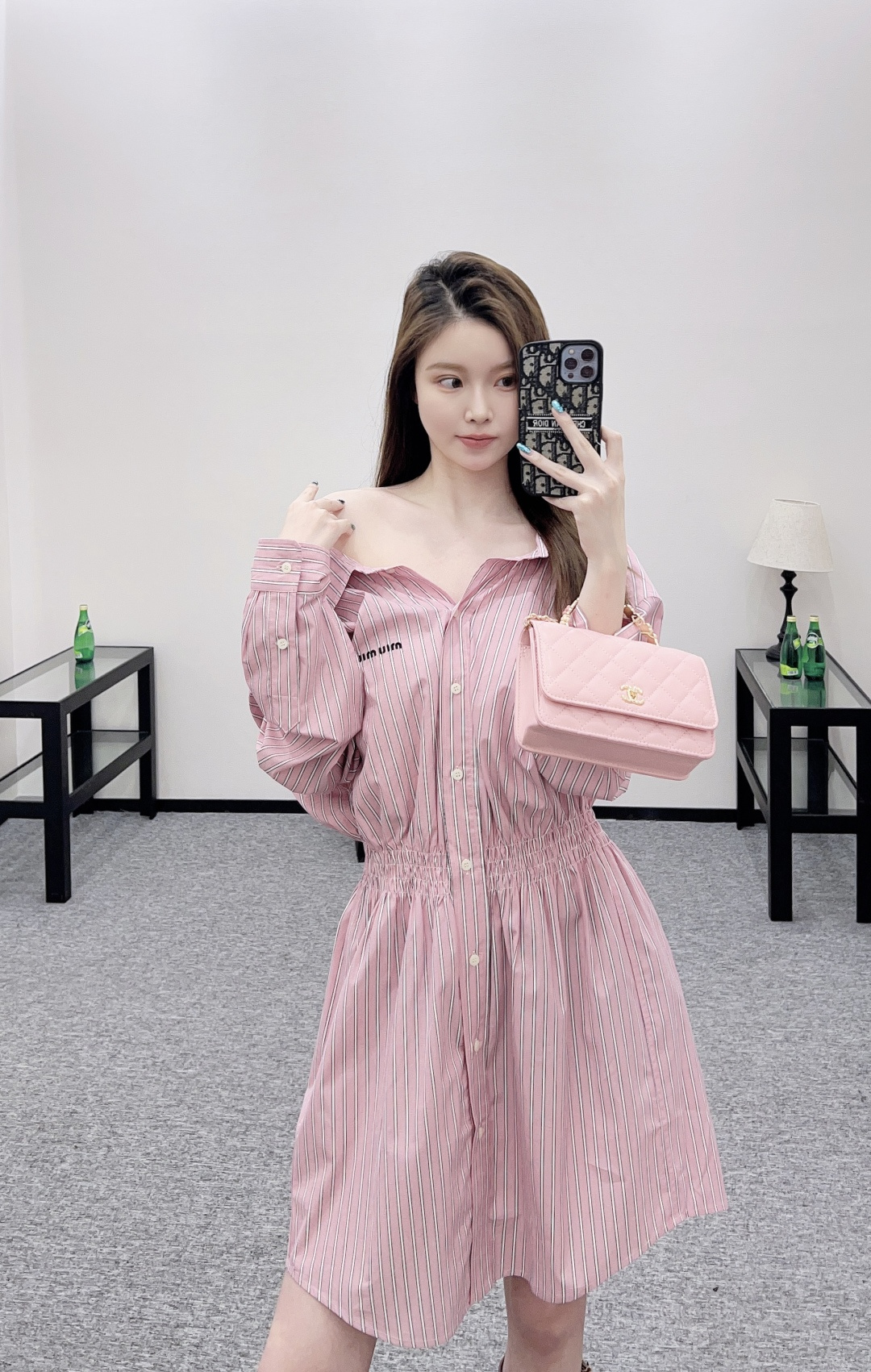 5b72187618f474a6c7baffdcd237b839_1763375351_1427.jpg 5b72187618f474a6c7baffdcd237b839_1763375351_1427.jpg