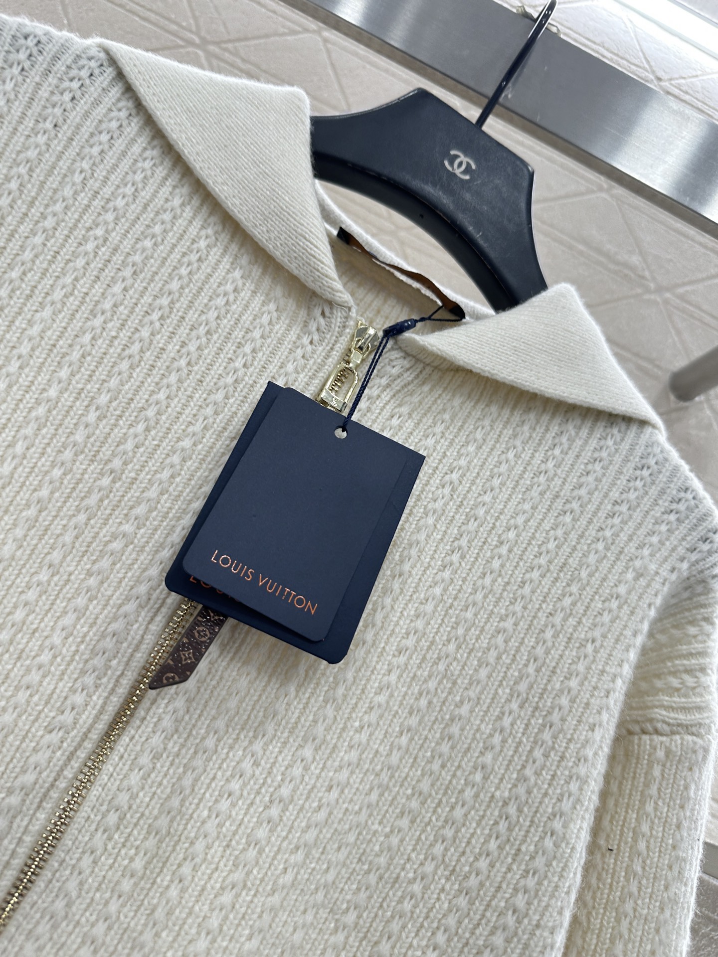 5b72187618f474a6c7baffdcd237b839_1763375984_1246.jpg 5b72187618f474a6c7baffdcd237b839_1763375984_1246.jpg