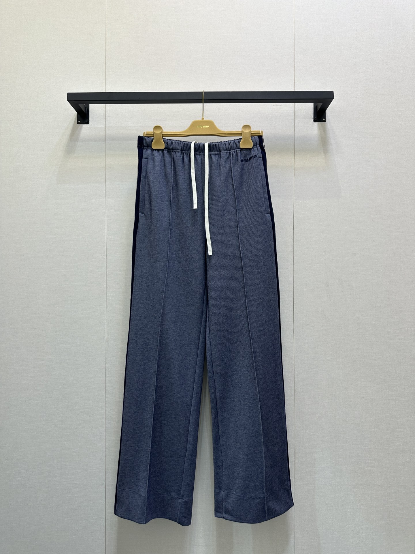 6e159a0e1d07b2c5affe34db9da0900f_1761965937_6242.jpg 6e159a0e1d07b2c5affe34db9da0900f_1761965937_6242_1761966058.jpg