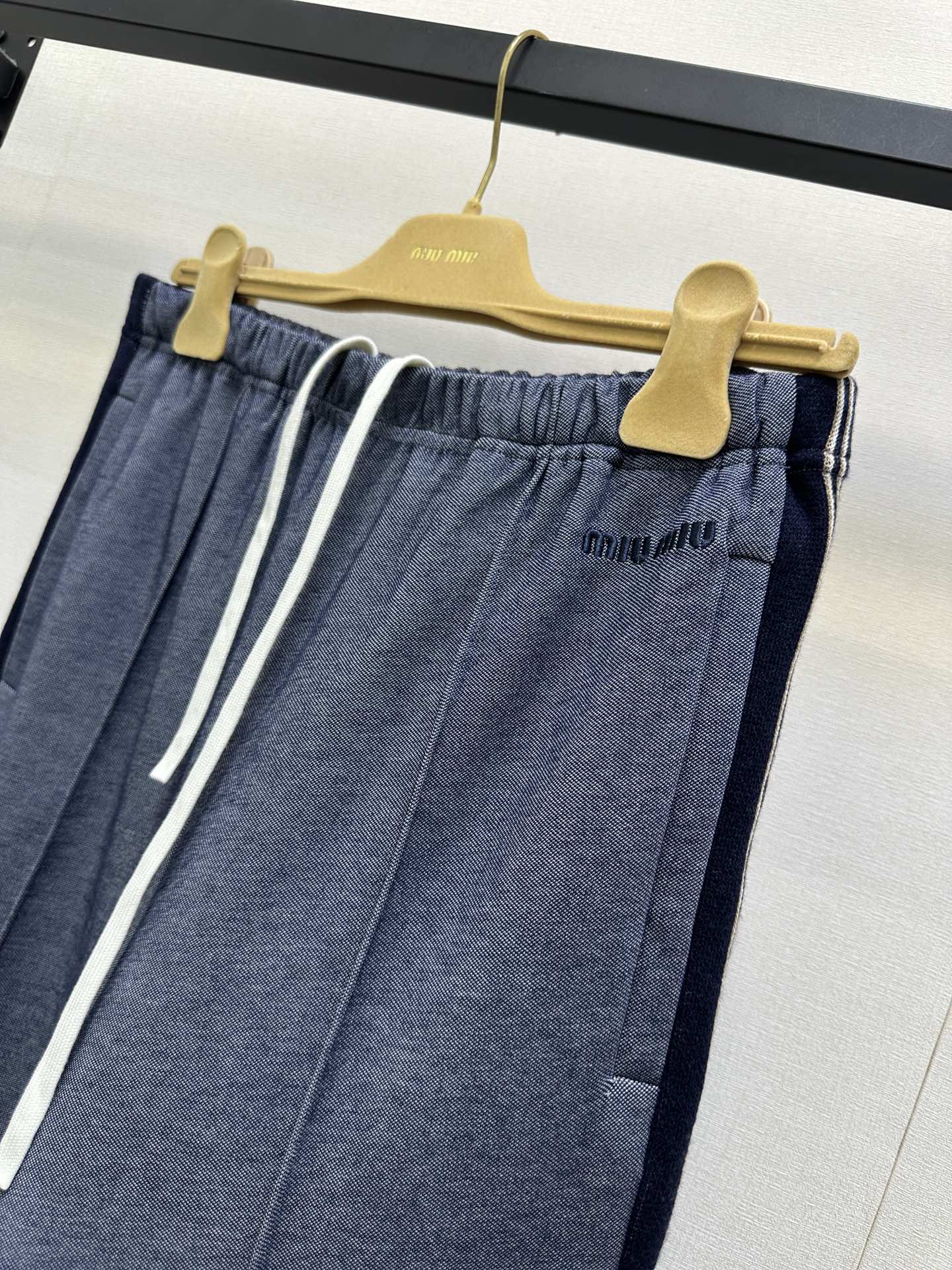 6e159a0e1d07b2c5affe34db9da0900f_1761965937_8687.jpg 6e159a0e1d07b2c5affe34db9da0900f_1761965937_8687_1761966058.jpg