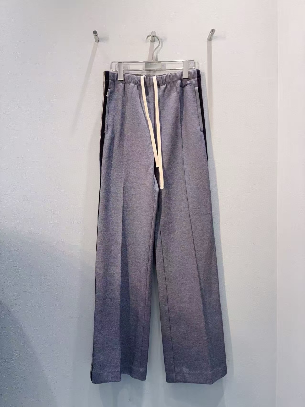 6e159a0e1d07b2c5affe34db9da0900f_1761965941_6022.jpg 6e159a0e1d07b2c5affe34db9da0900f_1761965941_6022_1761966058.jpg