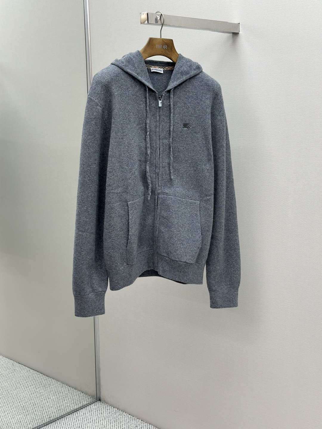 74ac4d4299fe2d6e77b88e50e912c037_1762821123_8493.jpg 74ac4d4299fe2d6e77b88e50e912c037_1762821123_8493_1762821229_1762821426.jpg