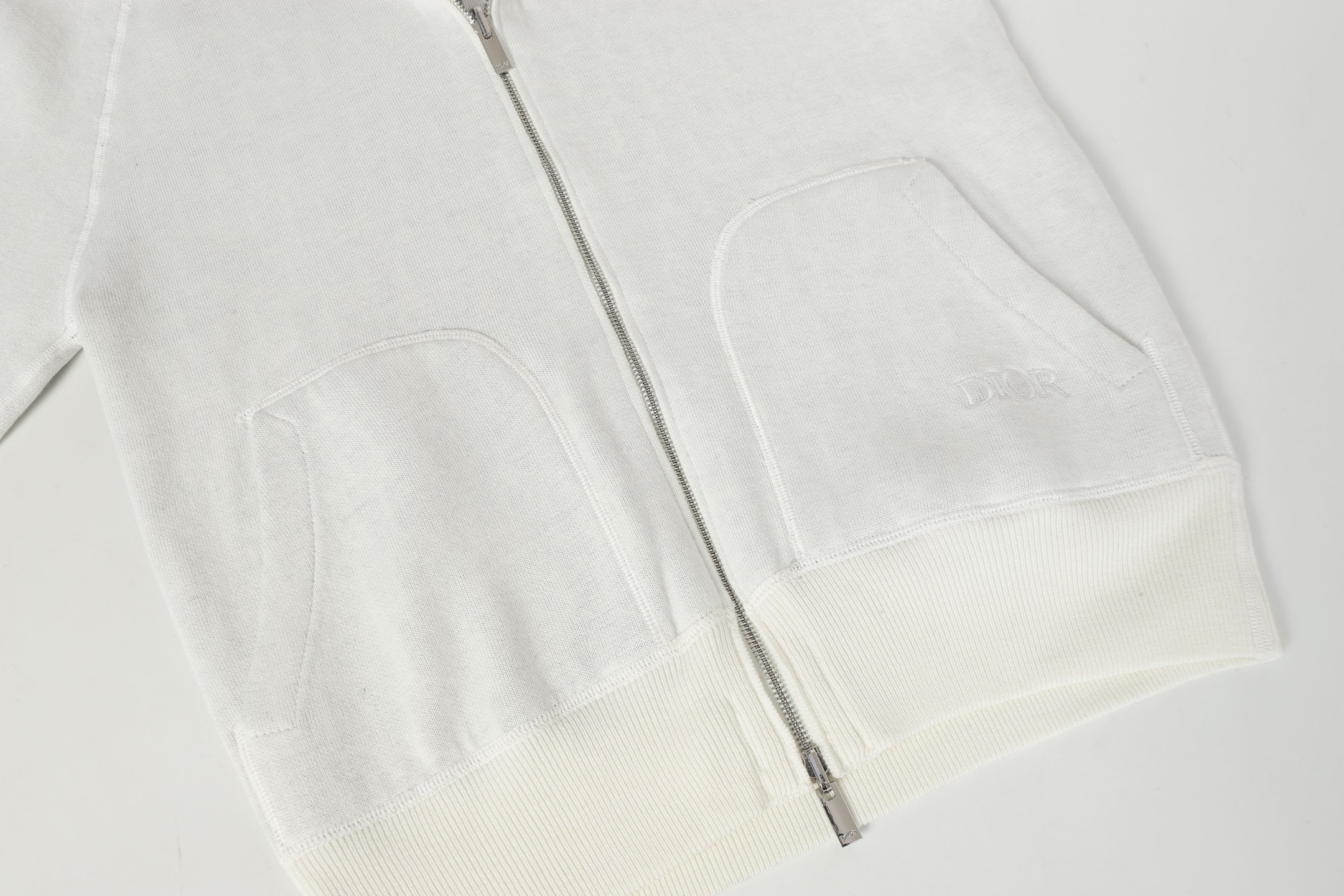 946b3f215f3c75ad471def4467c037a9_1762649418_2971.jpg 946b3f215f3c75ad471def4467c037a9_1762649418_2971_1762649573.jpg