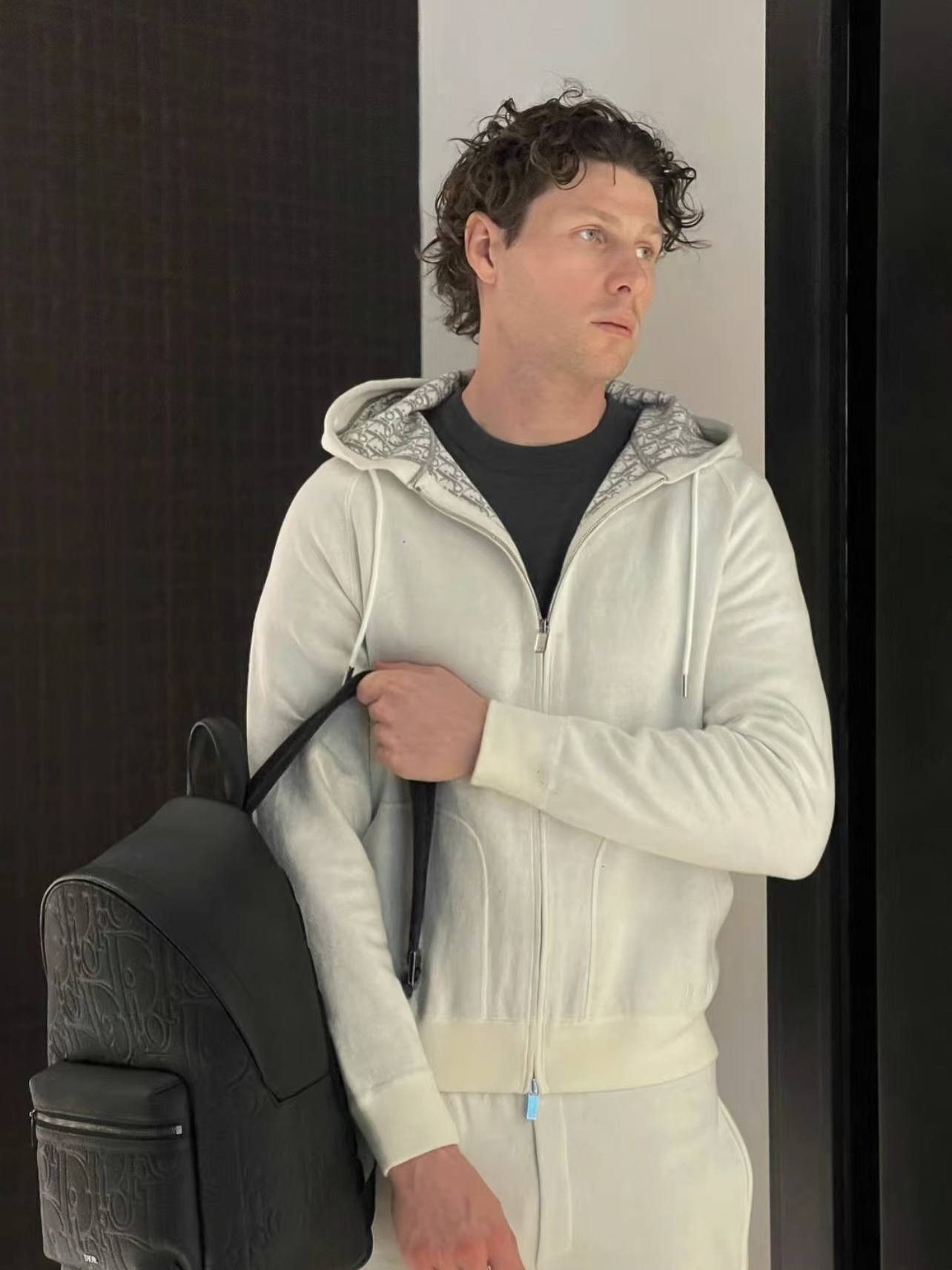 946b3f215f3c75ad471def4467c037a9_1762649430_0864.jpg 946b3f215f3c75ad471def4467c037a9_1762649430_0864_1762649573.jpg