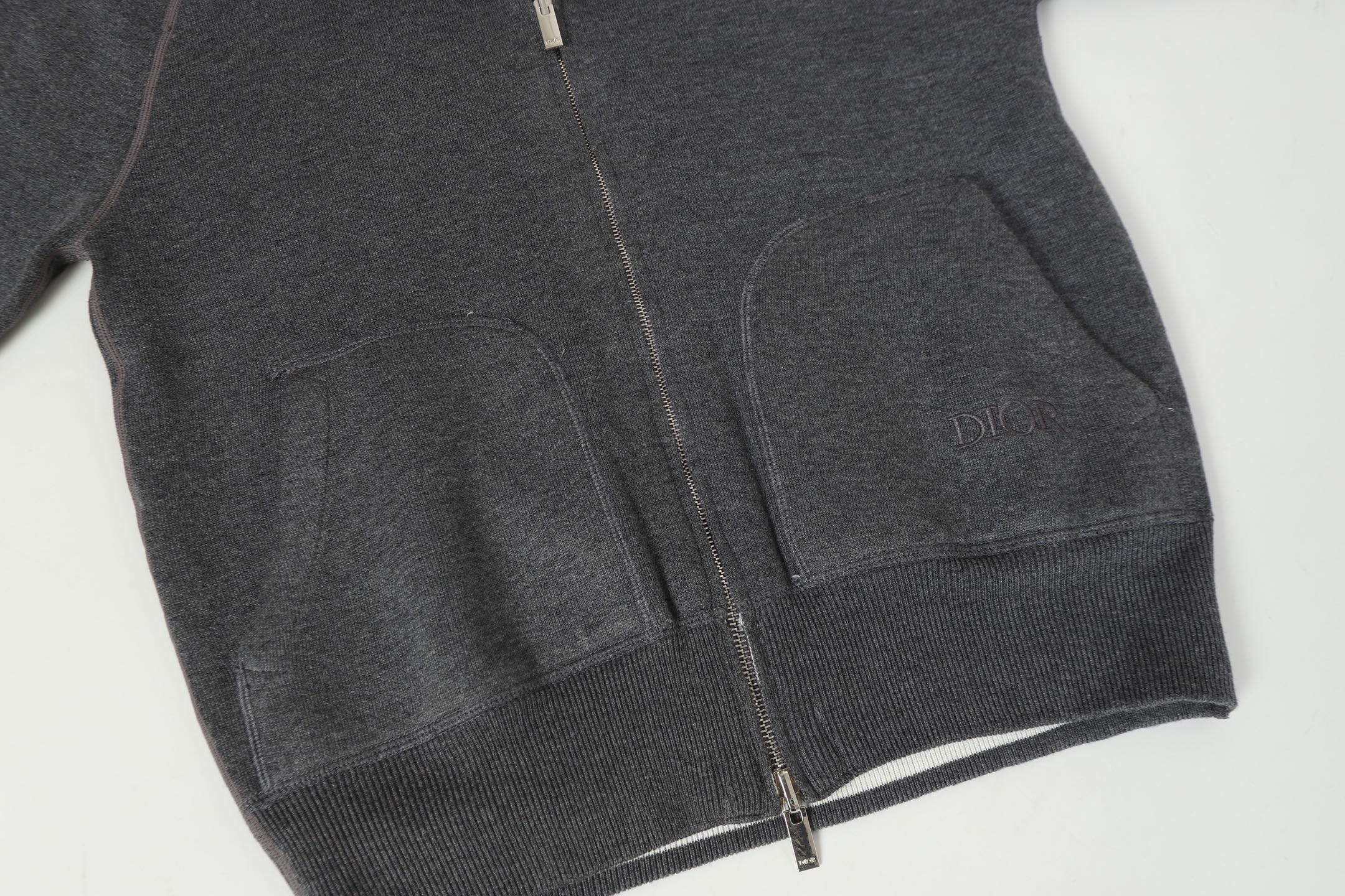 946b3f215f3c75ad471def4467c037a9_1762649625_9411.jpg 946b3f215f3c75ad471def4467c037a9_1762649625_9411_1762649697_1762649956.jpg