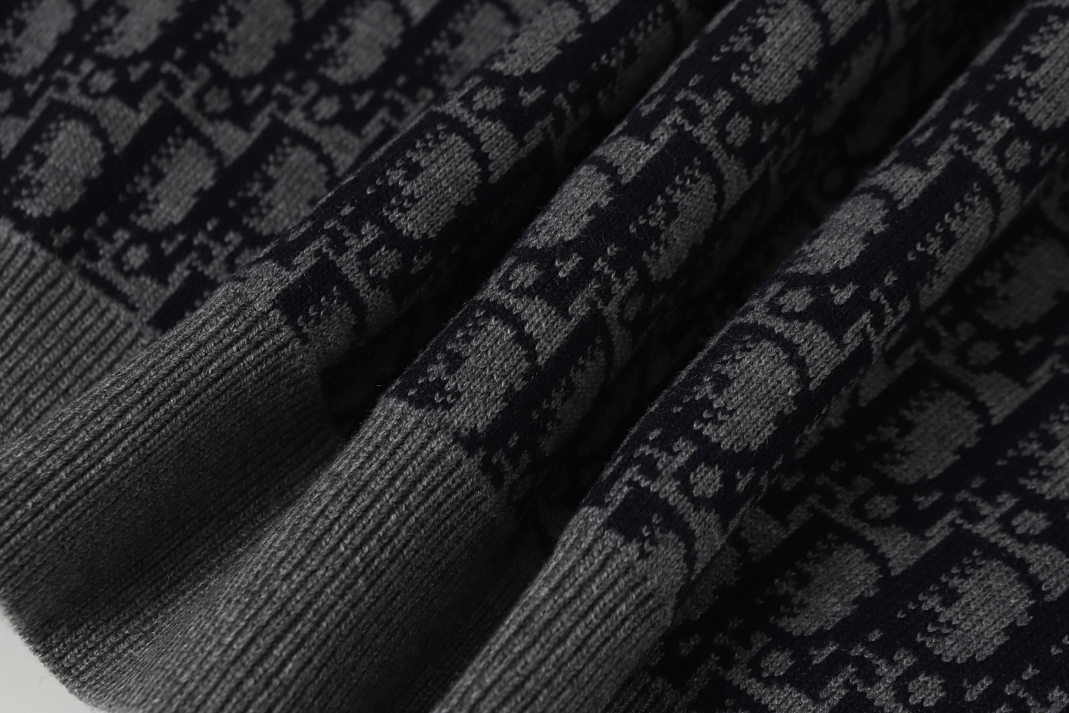 946b3f215f3c75ad471def4467c037a9_1762649802_7758.jpg 946b3f215f3c75ad471def4467c037a9_1762649802_7758_1762649877.jpg