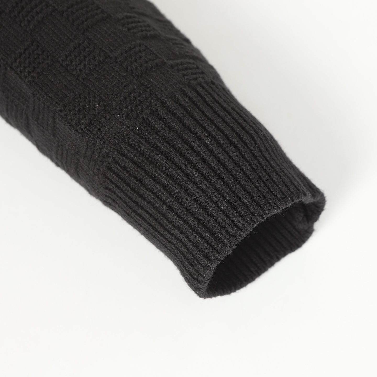 946b3f215f3c75ad471def4467c037a9_1762651749_9415.jpg 946b3f215f3c75ad471def4467c037a9_1762651749_9415.jpg