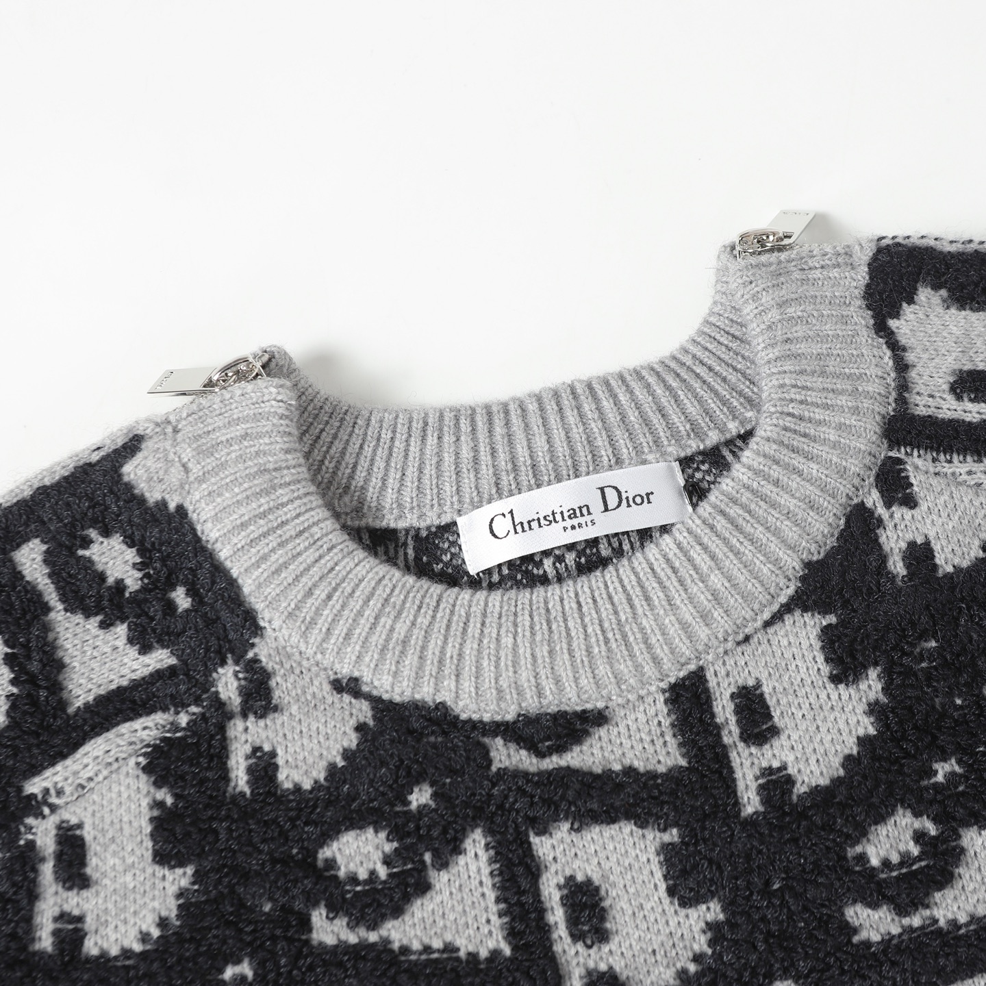 946b3f215f3c75ad471def4467c037a9_1762653334_1946.jpg 946b3f215f3c75ad471def4467c037a9_1762653334_1946_1762653446_1762653711.jpg