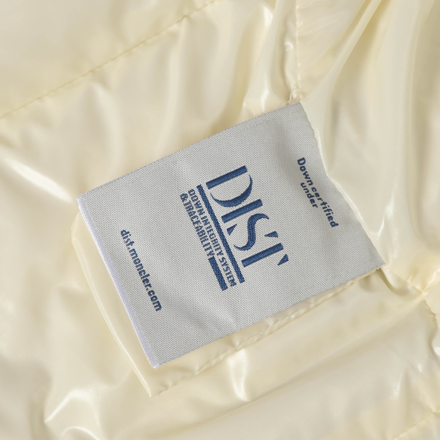 946b3f215f3c75ad471def4467c037a9_1762663415_9322.jpg 946b3f215f3c75ad471def4467c037a9_1762663415_9322.jpg