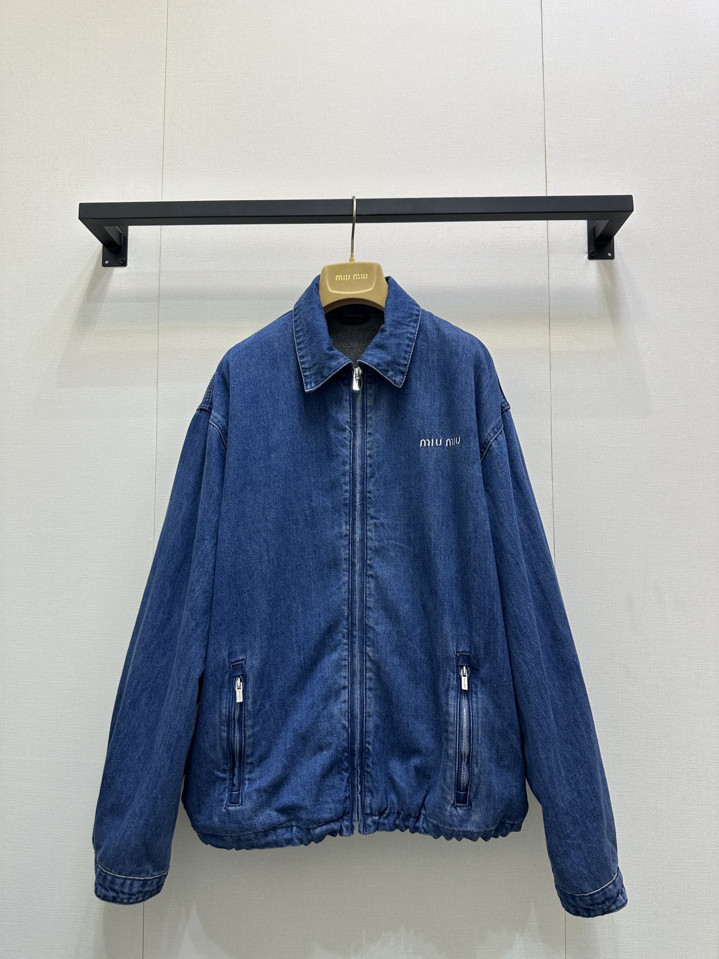 9d9211f1a96a023fd120b454802d9942_1761925324_4677.jpg 9d9211f1a96a023fd120b454802d9942_1761925324_4677_1761955403.jpg