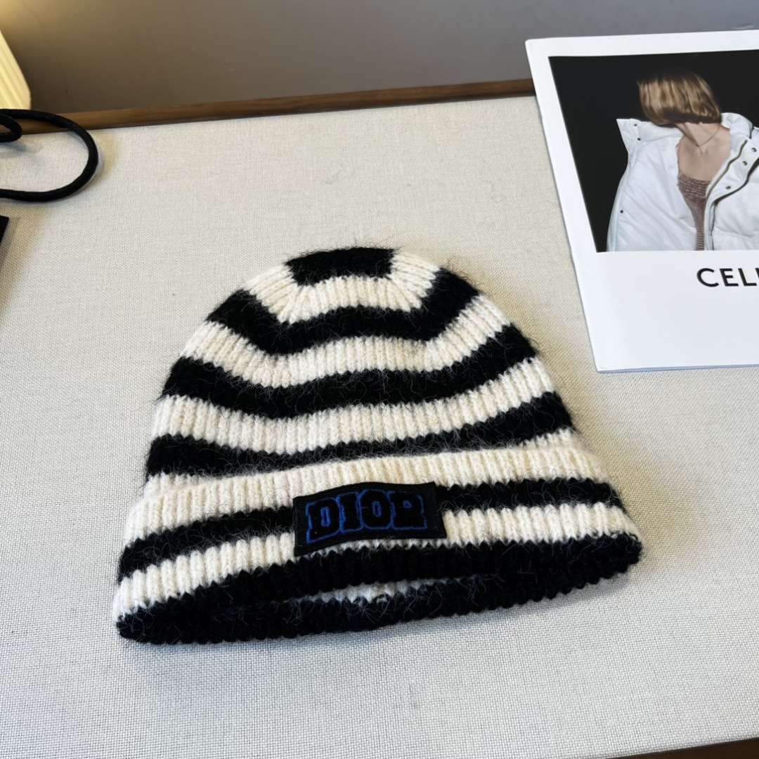 adb1c43725a07c44be58f3b78881c4ed_1764394165_3201.jpg adb1c43725a07c44be58f3b78881c4ed_1764394165_3201_1764394199.jpg