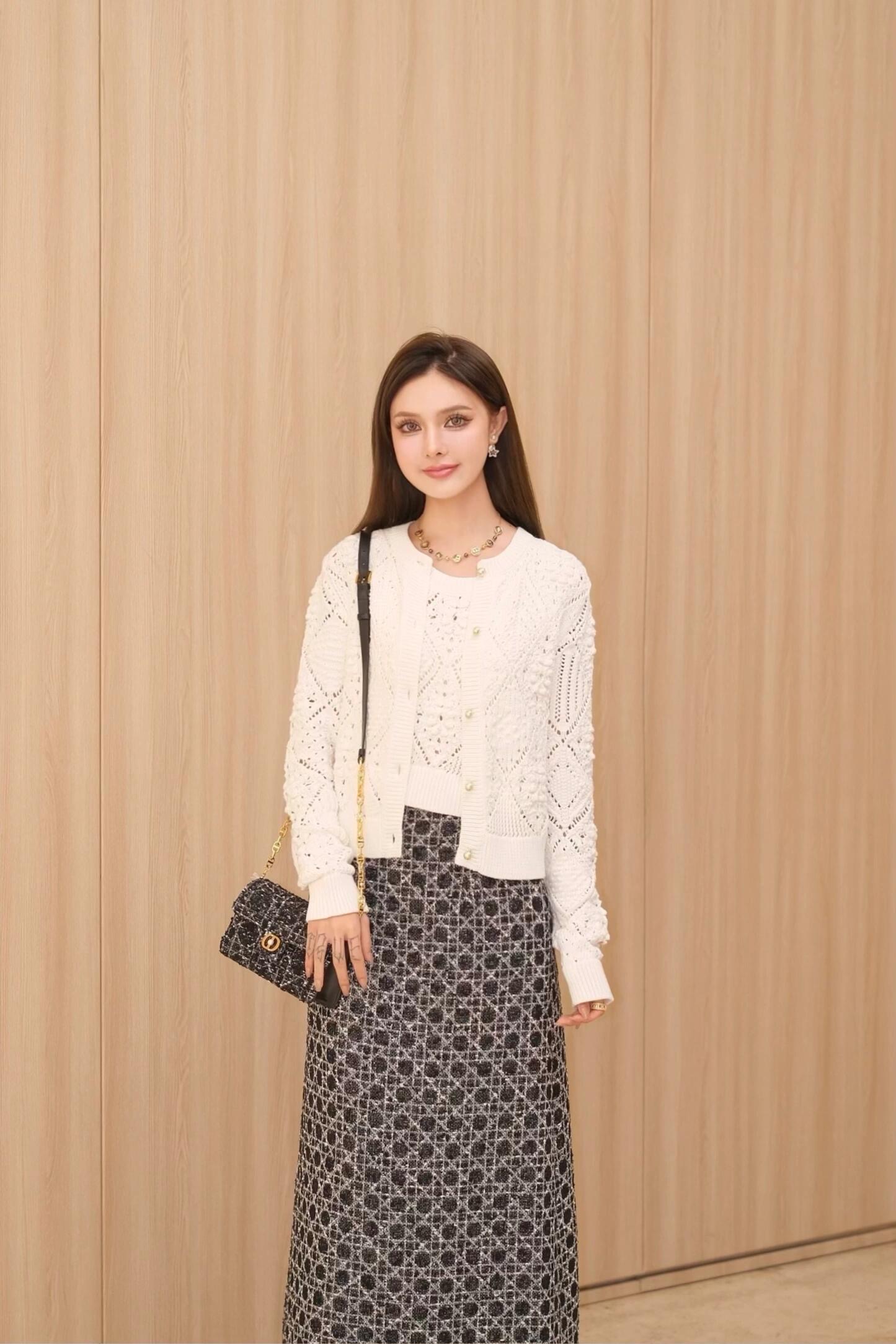 b23828a7cd9f3e2e44446b0d9a3e0f8d_1763808579_243.jpg b23828a7cd9f3e2e44446b0d9a3e0f8d_1763808579_243_1763817762.jpg