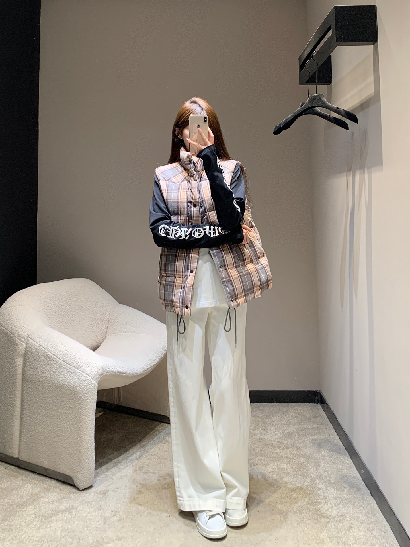 b23828a7cd9f3e2e44446b0d9a3e0f8d_1763819447_6021.jpg b23828a7cd9f3e2e44446b0d9a3e0f8d_1763819447_6021_1763819837.jpg