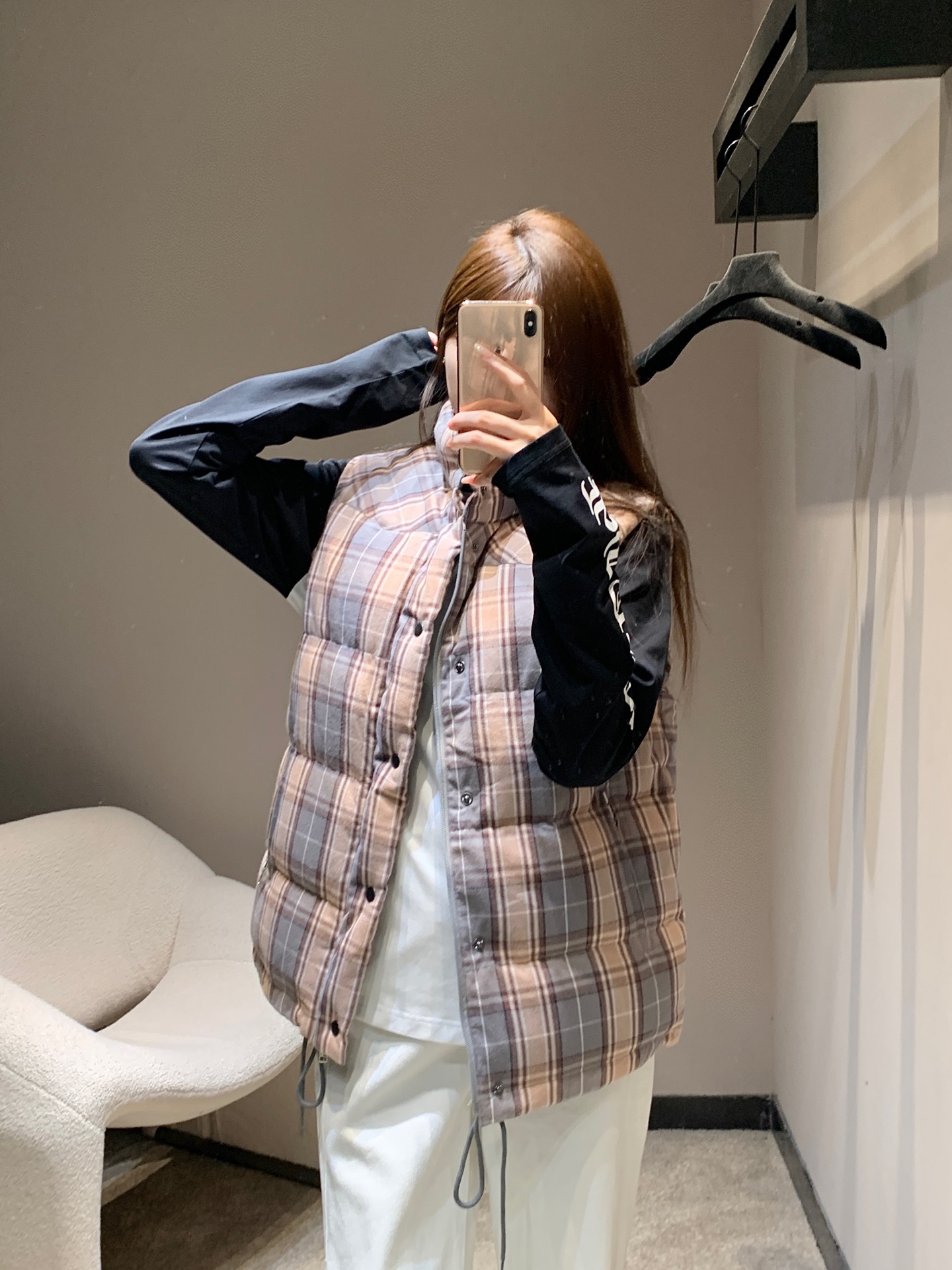 b23828a7cd9f3e2e44446b0d9a3e0f8d_1763819447_943.jpg b23828a7cd9f3e2e44446b0d9a3e0f8d_1763819447_943_1763819837.jpg