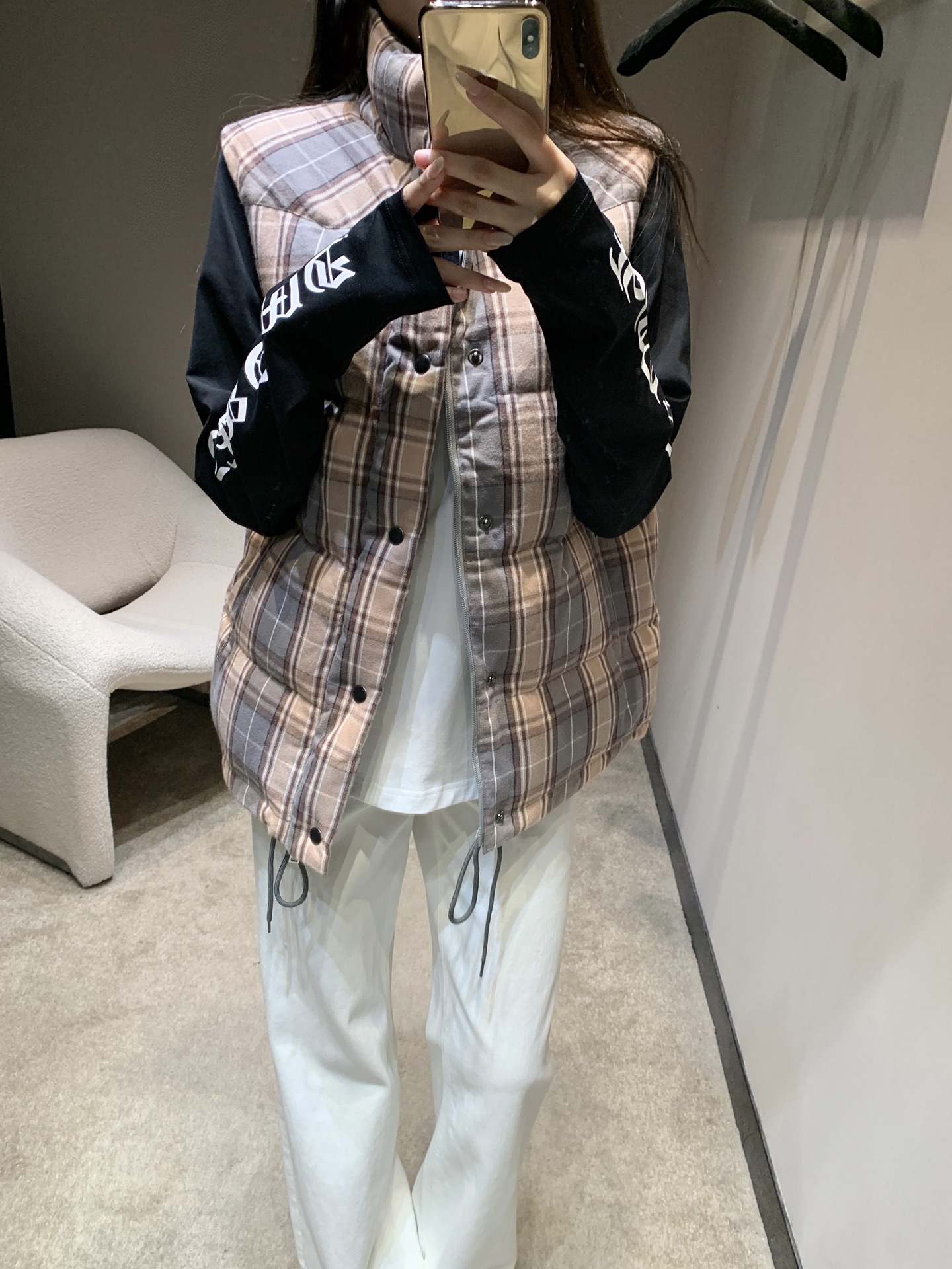 b23828a7cd9f3e2e44446b0d9a3e0f8d_1763819448_0509.jpg b23828a7cd9f3e2e44446b0d9a3e0f8d_1763819448_0509_1763819837.jpg