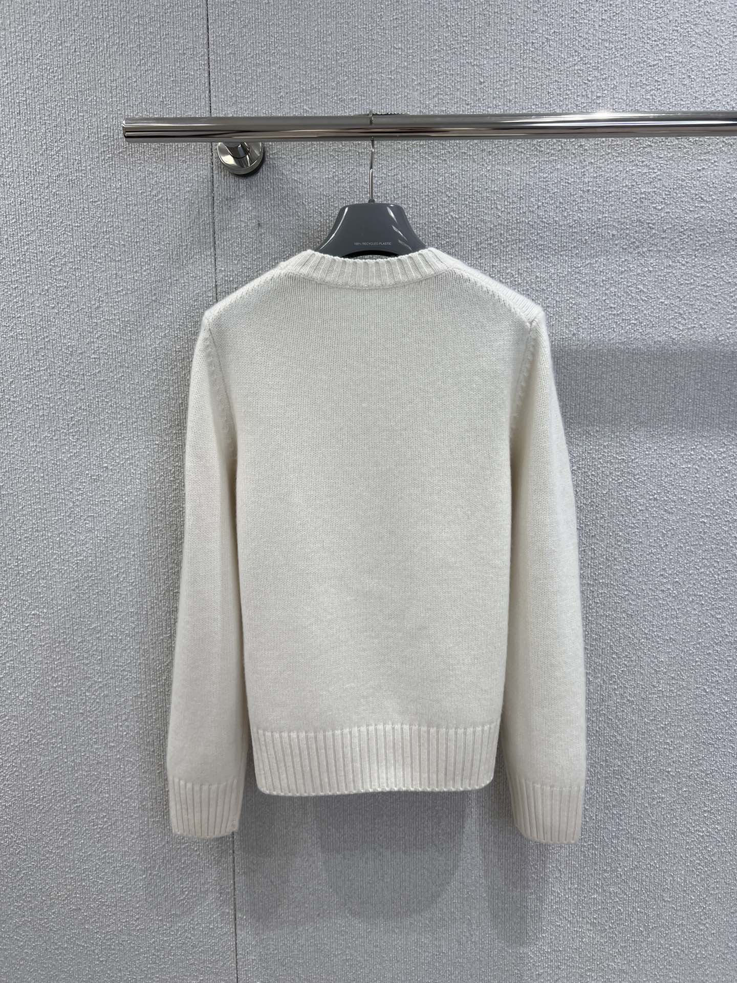 b23828a7cd9f3e2e44446b0d9a3e0f8d_1763819655_5257.jpg b23828a7cd9f3e2e44446b0d9a3e0f8d_1763819655_5257_1763820024.jpg