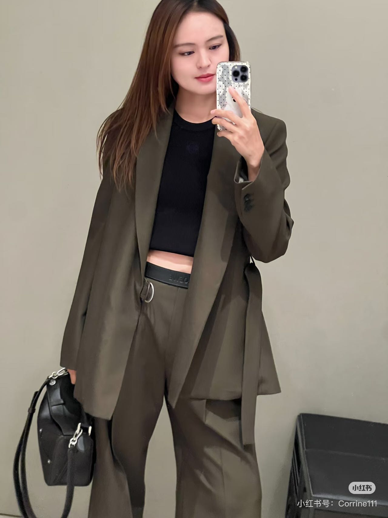 b23828a7cd9f3e2e44446b0d9a3e0f8d_1763826251_7924.jpg b23828a7cd9f3e2e44446b0d9a3e0f8d_1763826251_7924.jpg