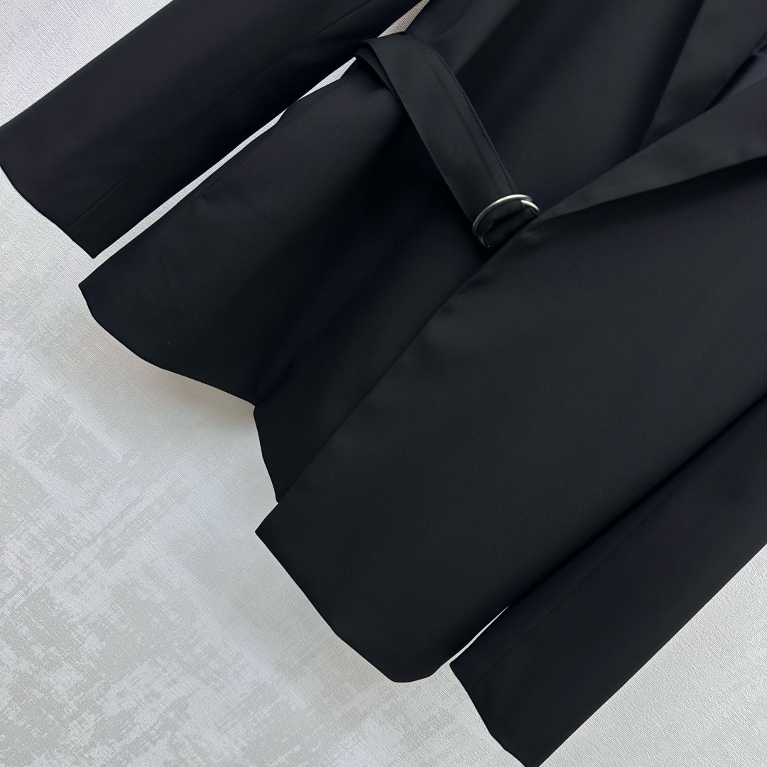 b23828a7cd9f3e2e44446b0d9a3e0f8d_1763826358_0456.jpg b23828a7cd9f3e2e44446b0d9a3e0f8d_1763826358_0456_1763826679.jpg