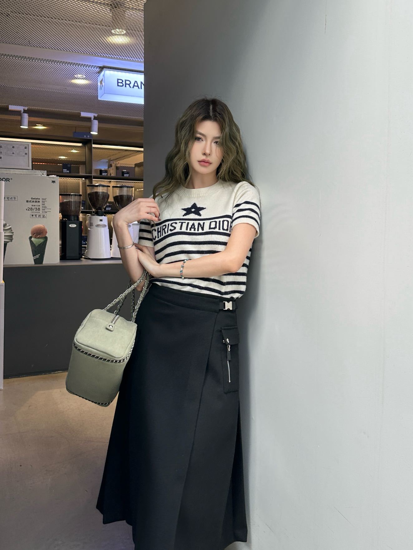 b23828a7cd9f3e2e44446b0d9a3e0f8d_1763827378_8633.jpg b23828a7cd9f3e2e44446b0d9a3e0f8d_1763827378_8633_1763829894.jpg