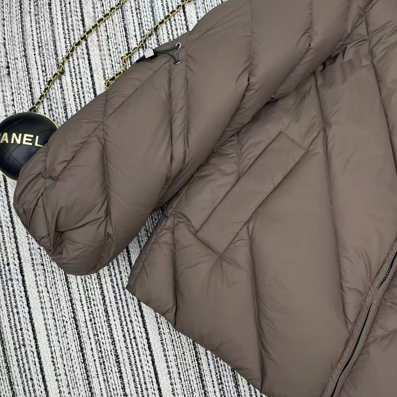 b23828a7cd9f3e2e44446b0d9a3e0f8d_1763827679_6297.jpg b23828a7cd9f3e2e44446b0d9a3e0f8d_1763827679_6297_1763827703.jpg