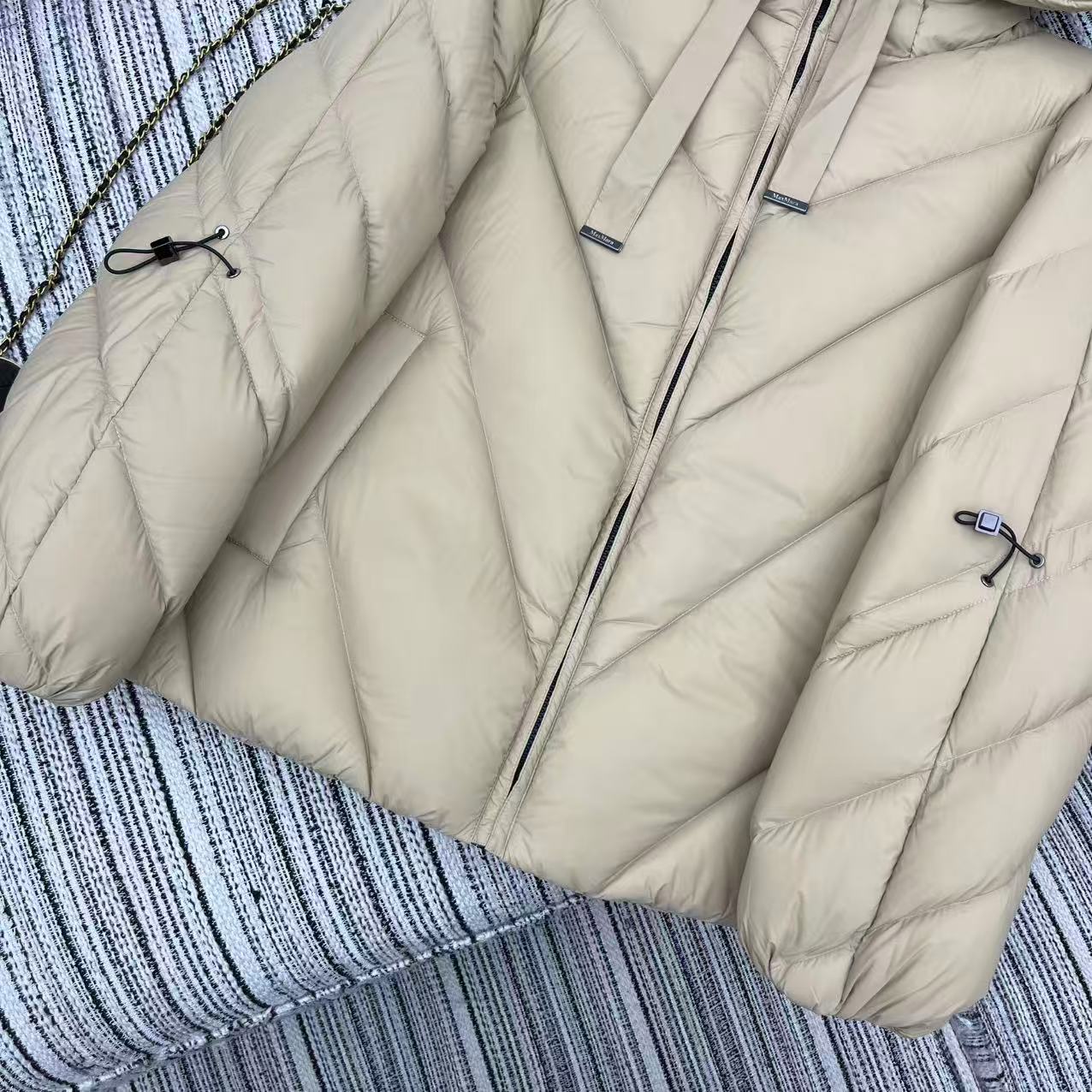 b23828a7cd9f3e2e44446b0d9a3e0f8d_1763827731_0346.jpg b23828a7cd9f3e2e44446b0d9a3e0f8d_1763827731_0346_1763827798.jpg