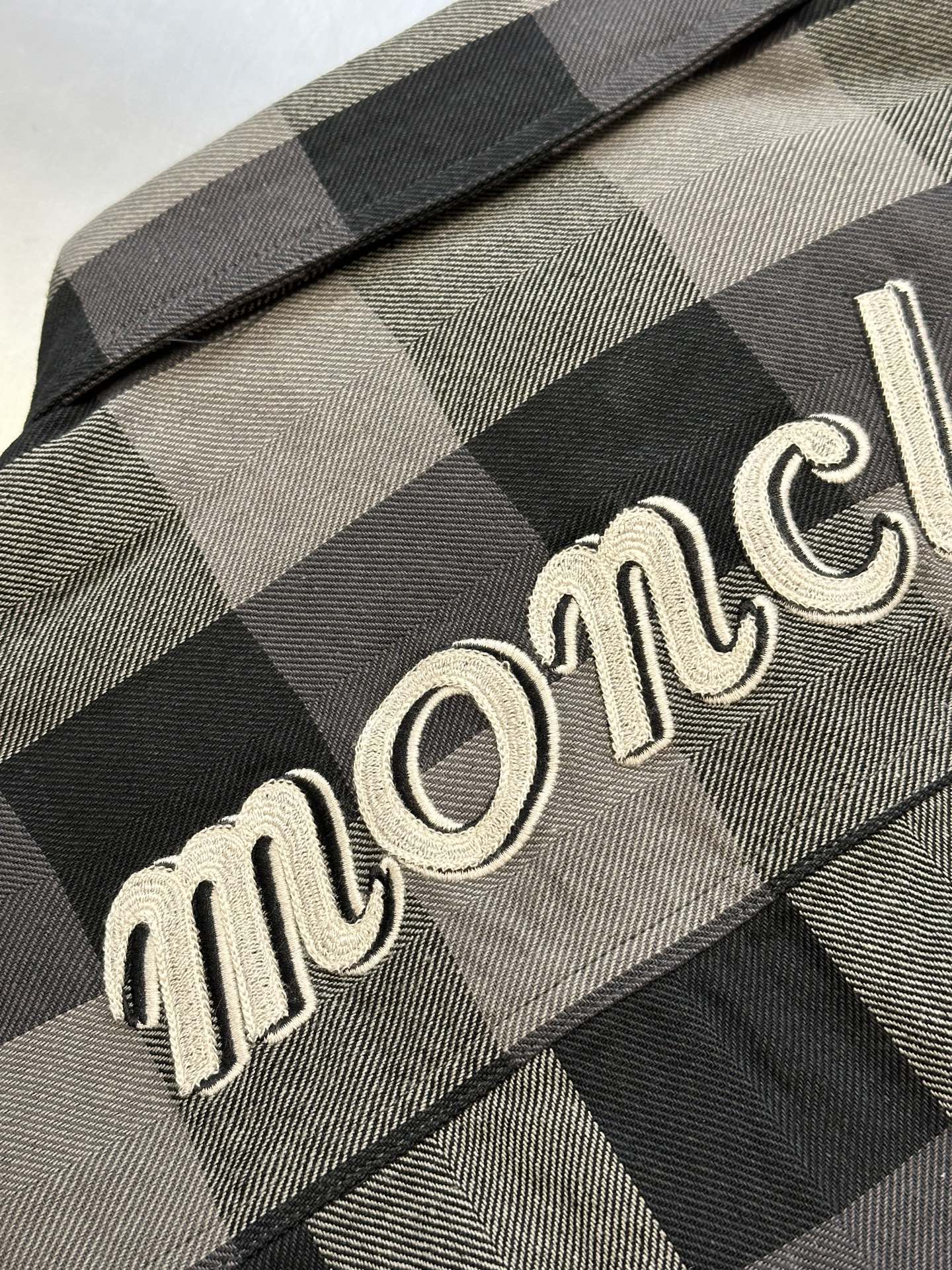 b23828a7cd9f3e2e44446b0d9a3e0f8d_1763828463_3971.jpg b23828a7cd9f3e2e44446b0d9a3e0f8d_1763828463_3971_1763828711_1763828874.jpg