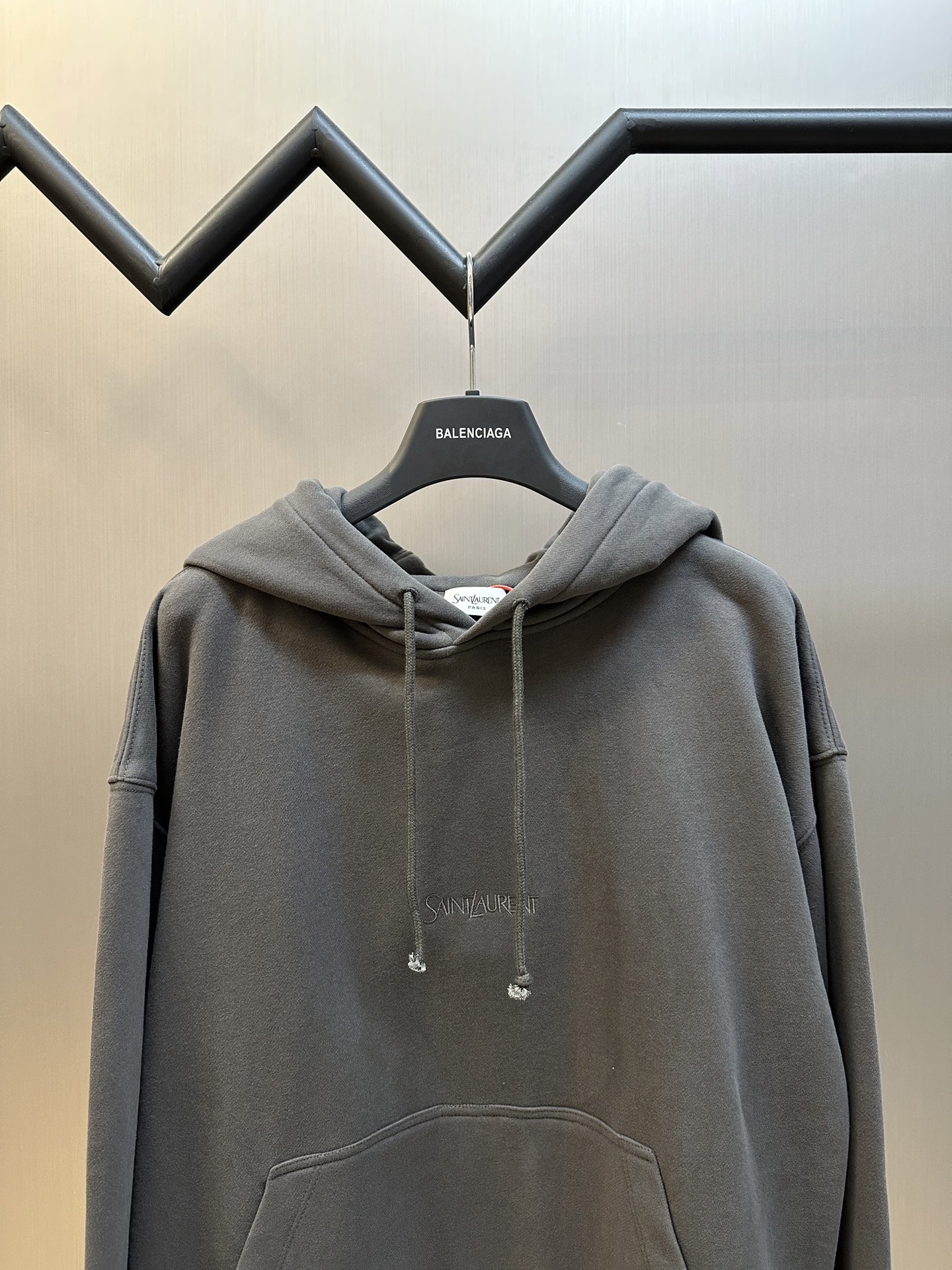 b23828a7cd9f3e2e44446b0d9a3e0f8d_1763828922_4824.jpg b23828a7cd9f3e2e44446b0d9a3e0f8d_1763828922_4824.jpg