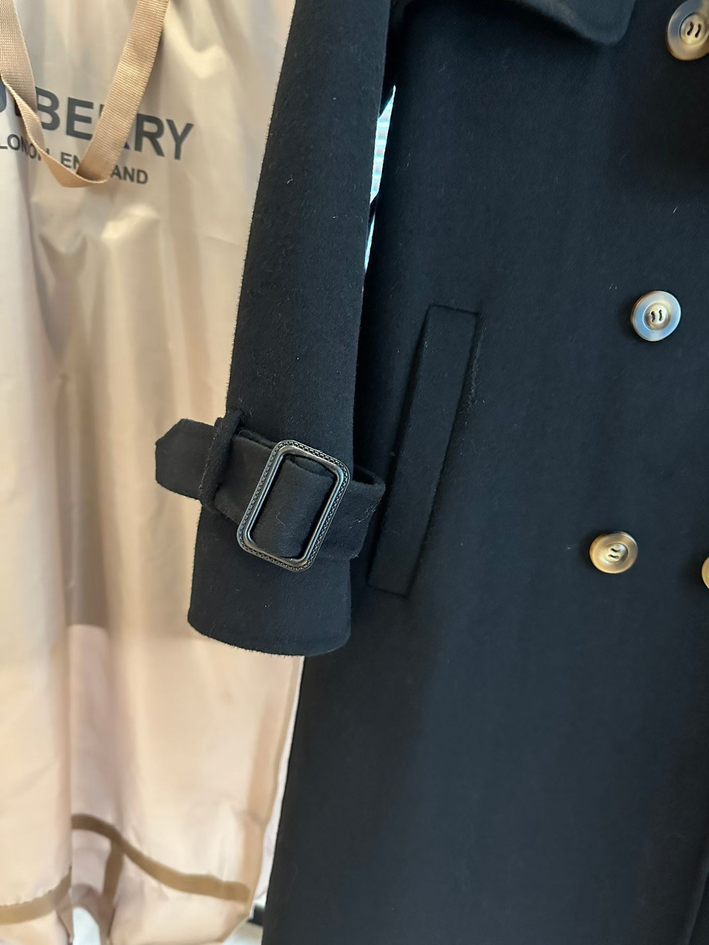 b963505f8243dbb487fdd7b0eec6a945_1763127200_5115.jpg b963505f8243dbb487fdd7b0eec6a945_1763127200_5115_1763128665.jpg