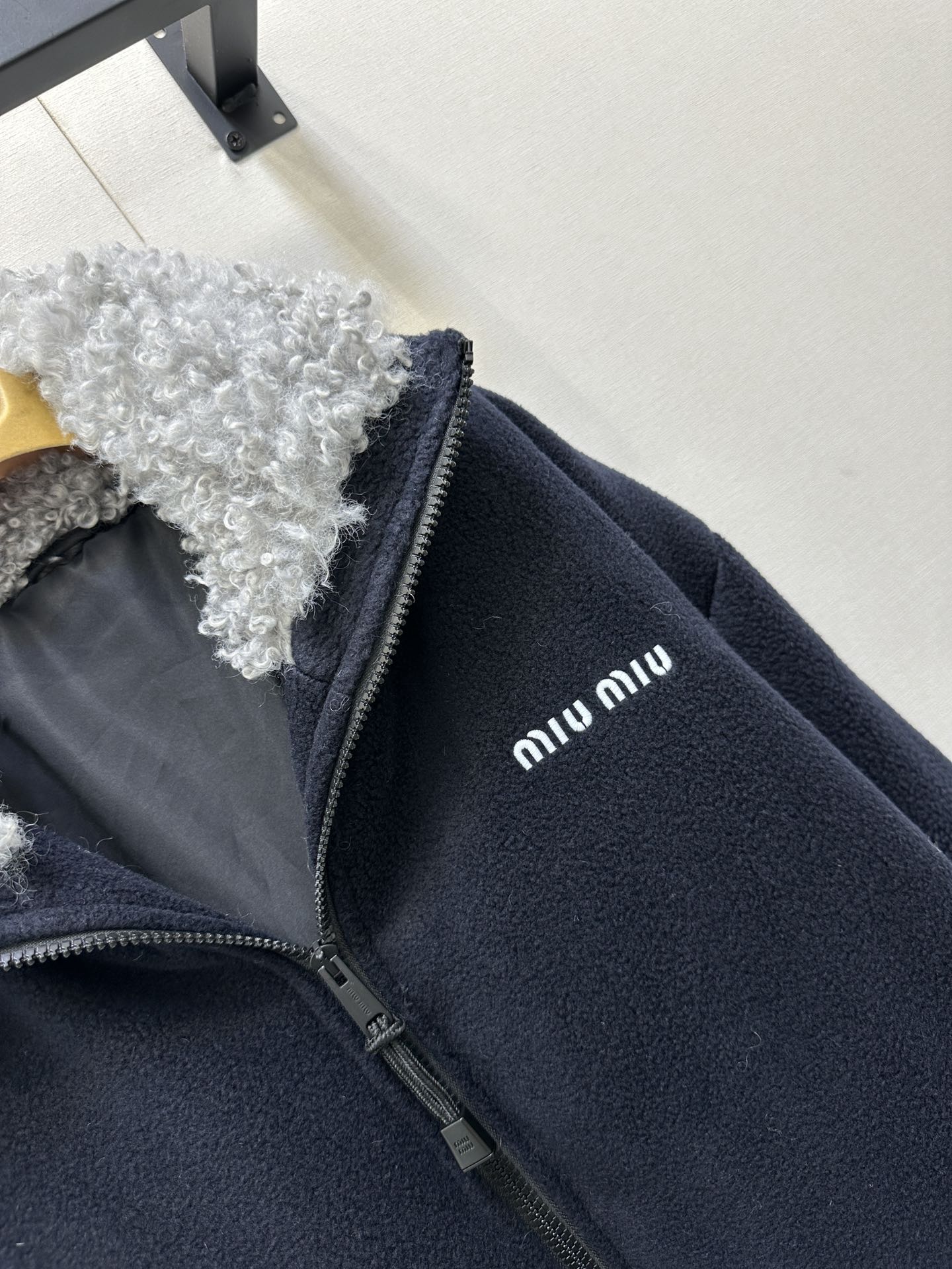 c8f1c4f9347c14886846a580b952ae15_1762429672_6834.jpg c8f1c4f9347c14886846a580b952ae15_1762429672_6834_1762430552.jpg