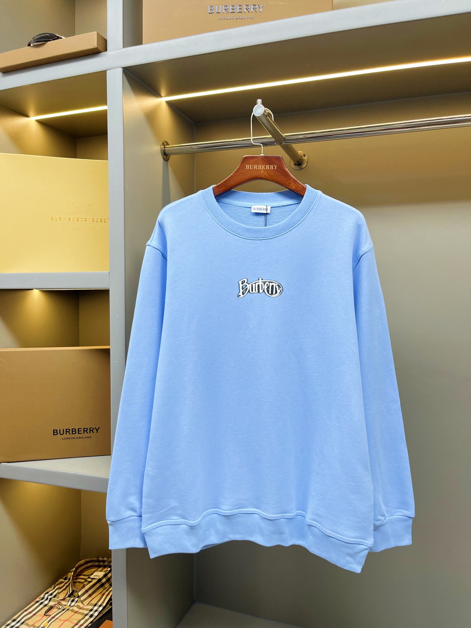 c8f1c4f9347c14886846a580b952ae15_1762438744_0443.jpg c8f1c4f9347c14886846a580b952ae15_1762438744_0443_1762438775.jpg