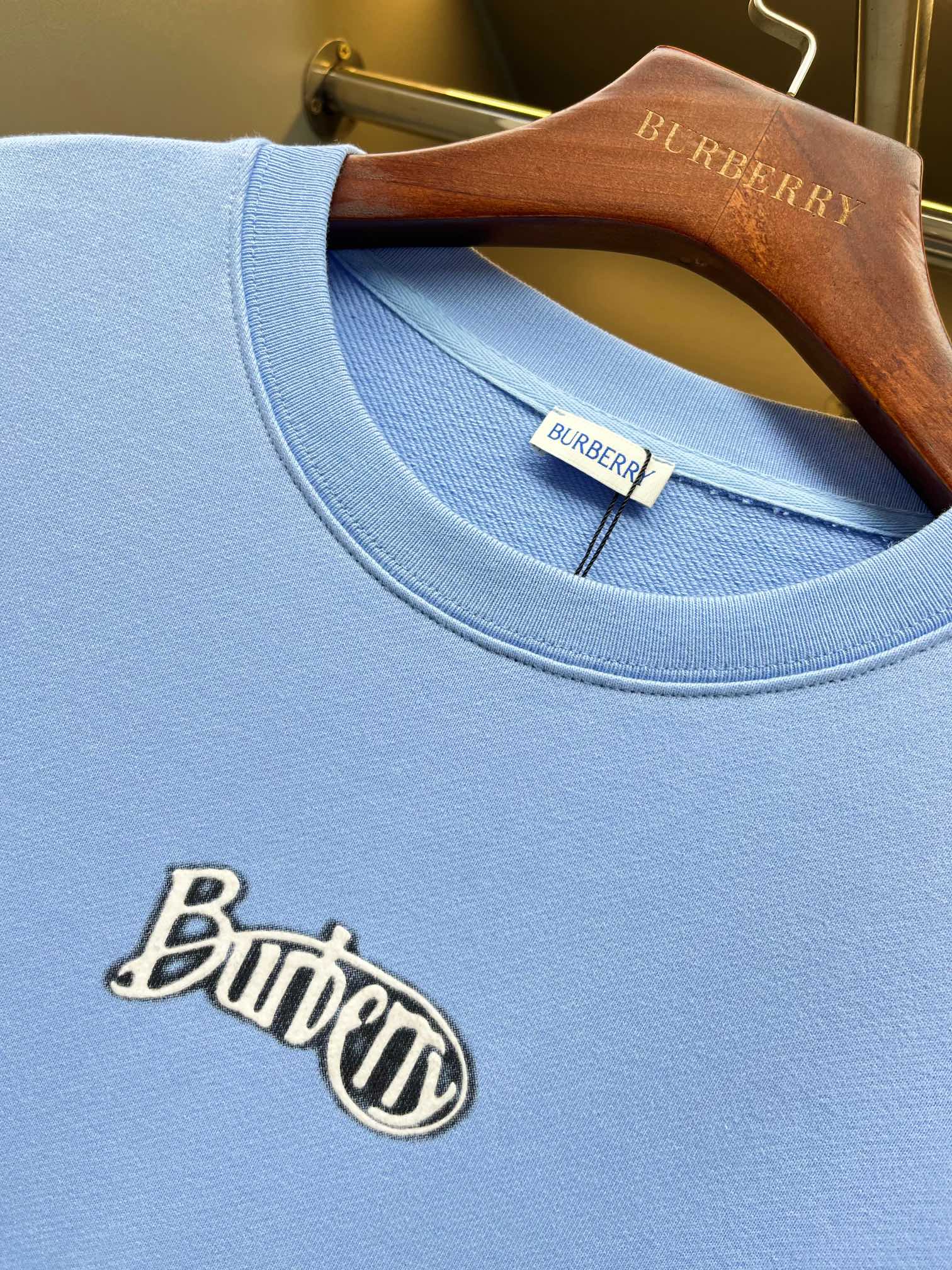 c8f1c4f9347c14886846a580b952ae15_1762438744_3575.jpg c8f1c4f9347c14886846a580b952ae15_1762438744_3575_1762438775.jpg