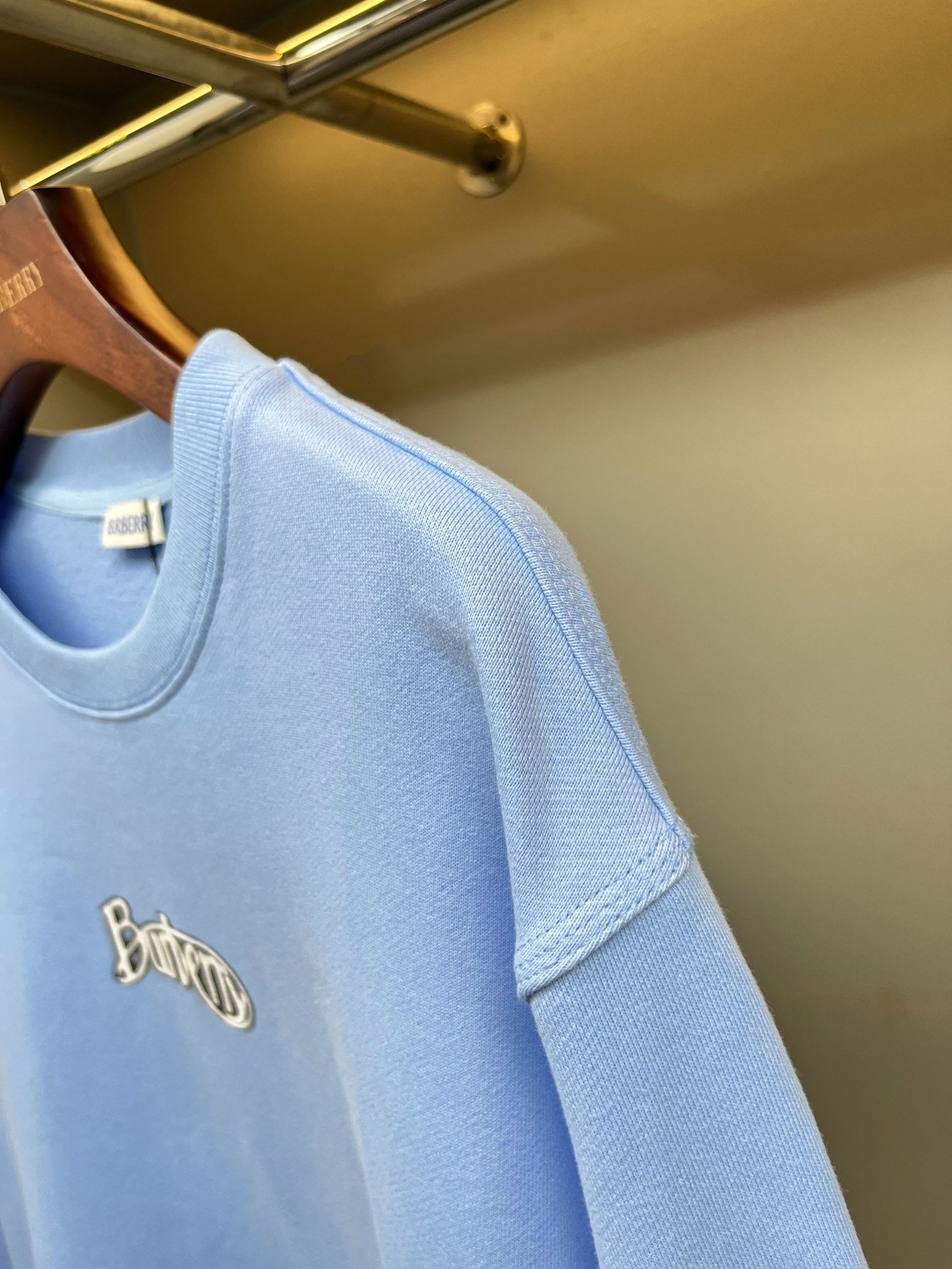 c8f1c4f9347c14886846a580b952ae15_1762438744_5779.jpg c8f1c4f9347c14886846a580b952ae15_1762438744_5779_1762438775.jpg