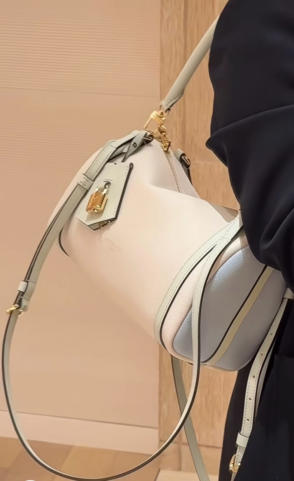 db0abd286811103cf5042a454283cc99_1762967944_1179.jpg db0abd286811103cf5042a454283cc99_1762967944_1179_1762968567.jpg